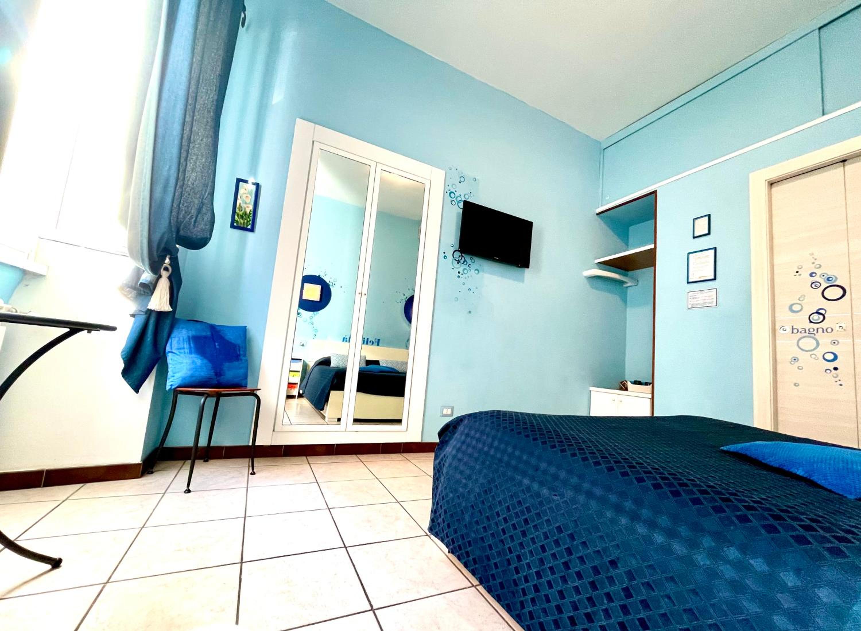 Rhome86 en Rome — hotel room