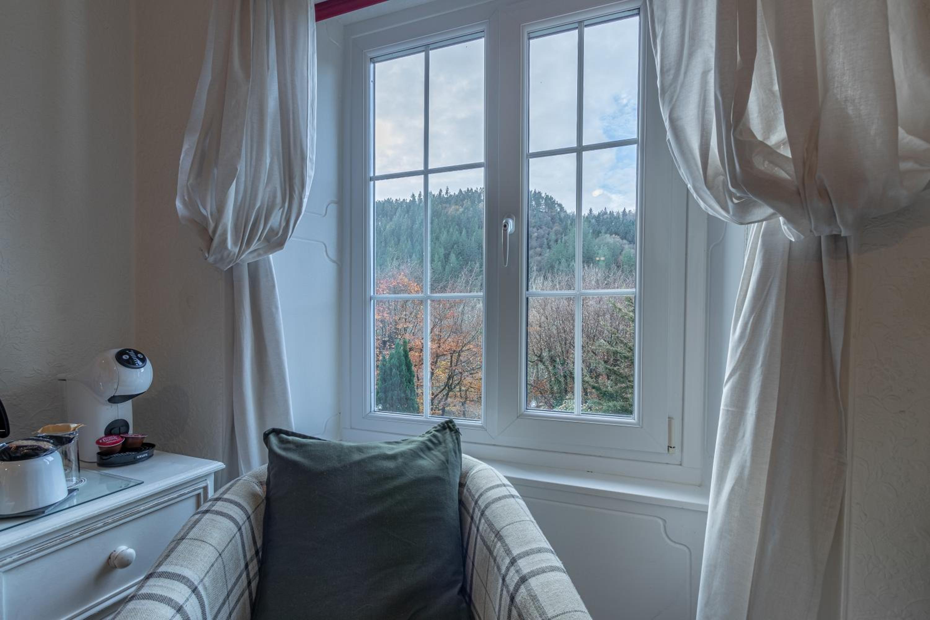 Glyntwrog House