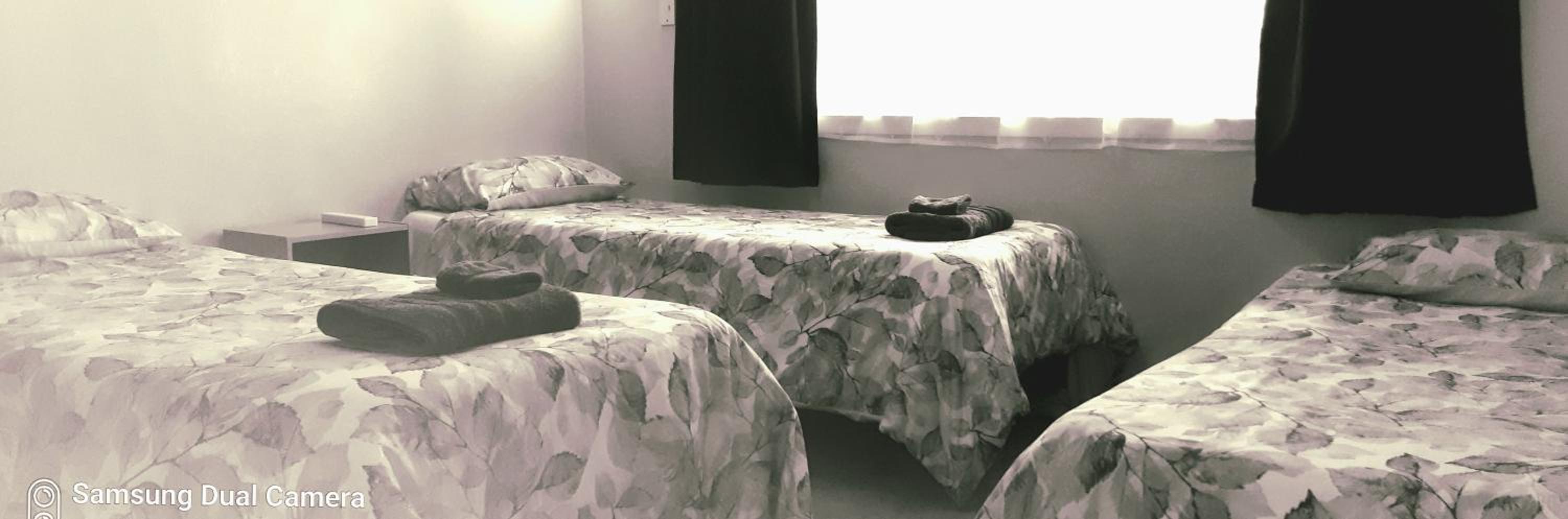 Aaron Court Motel view 4