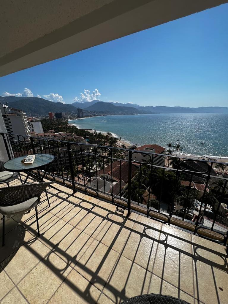 Balcony & Terrace