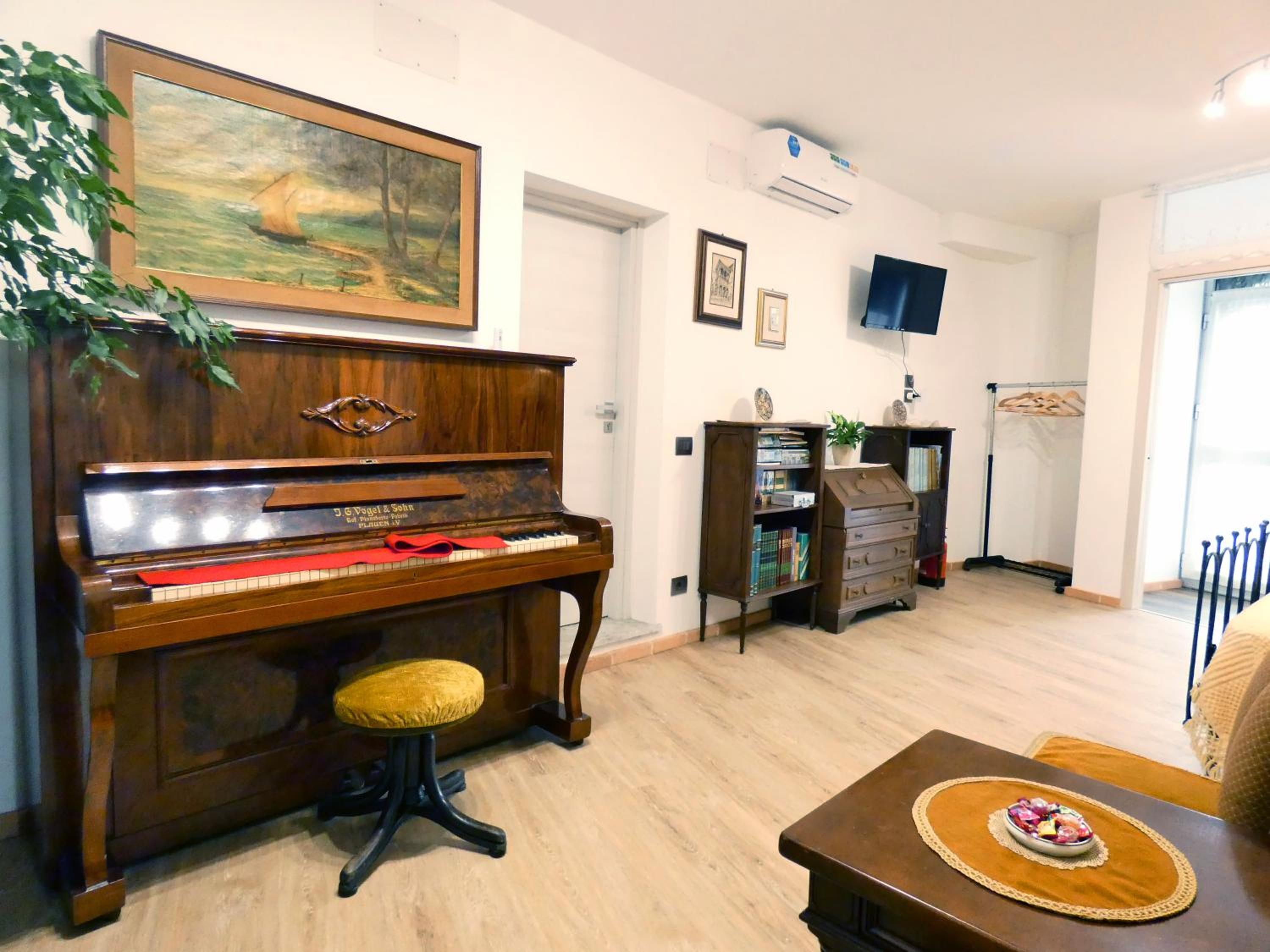 lounge