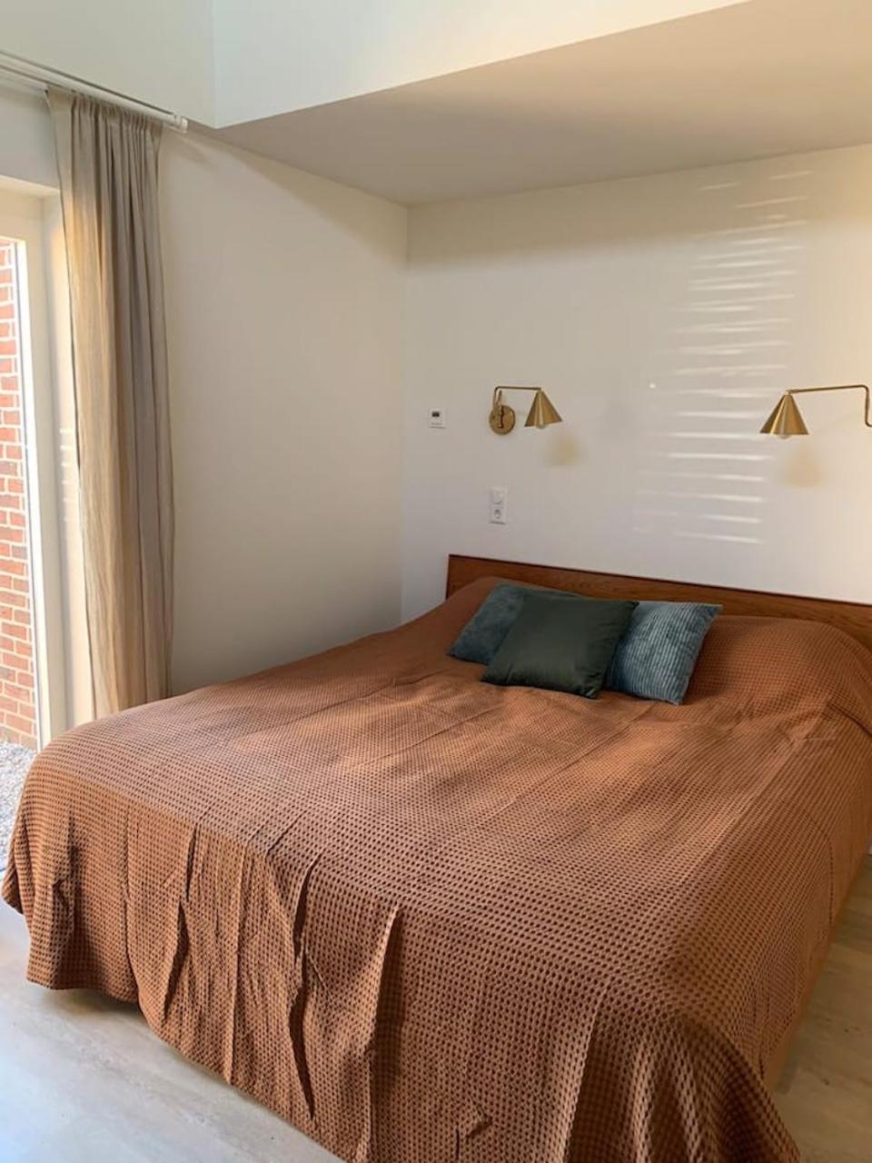 Guest room with terrace at the Wadden Sea view 3