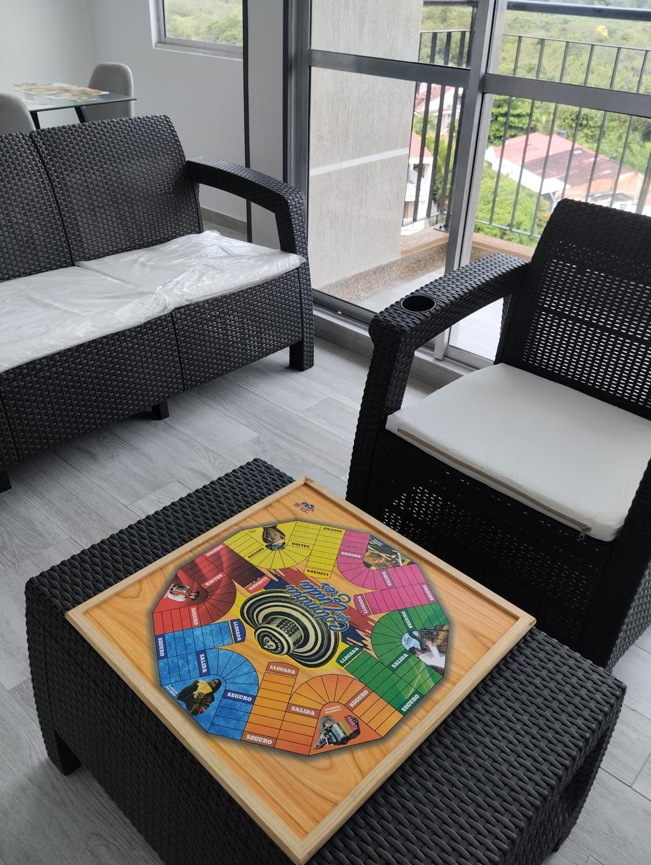 APARTAMENTO COMODO Y ELEGANTE EN RICAURTE CUNDINAMARCA a