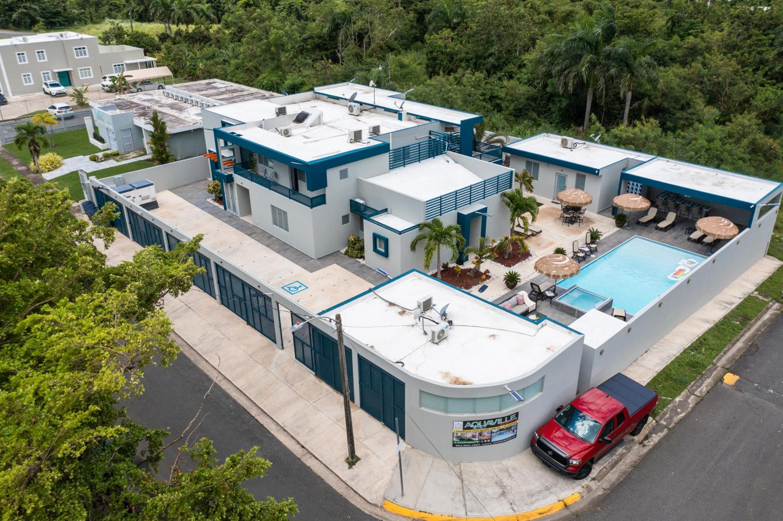 Aquaville Dorado Moderna Villa 3