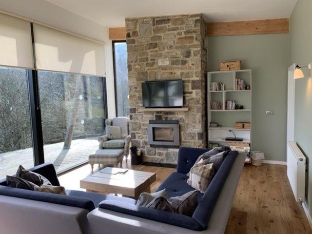 Yorkshire Dales Lodge 17 by Together Travel - 3-Bed Premium Family view 4