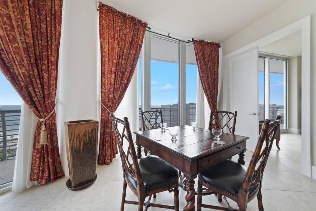 Bella Luna PH6 l Luxe Penthouse l Boat Slip l Walk to Flora-Bama l Epic Views view 4