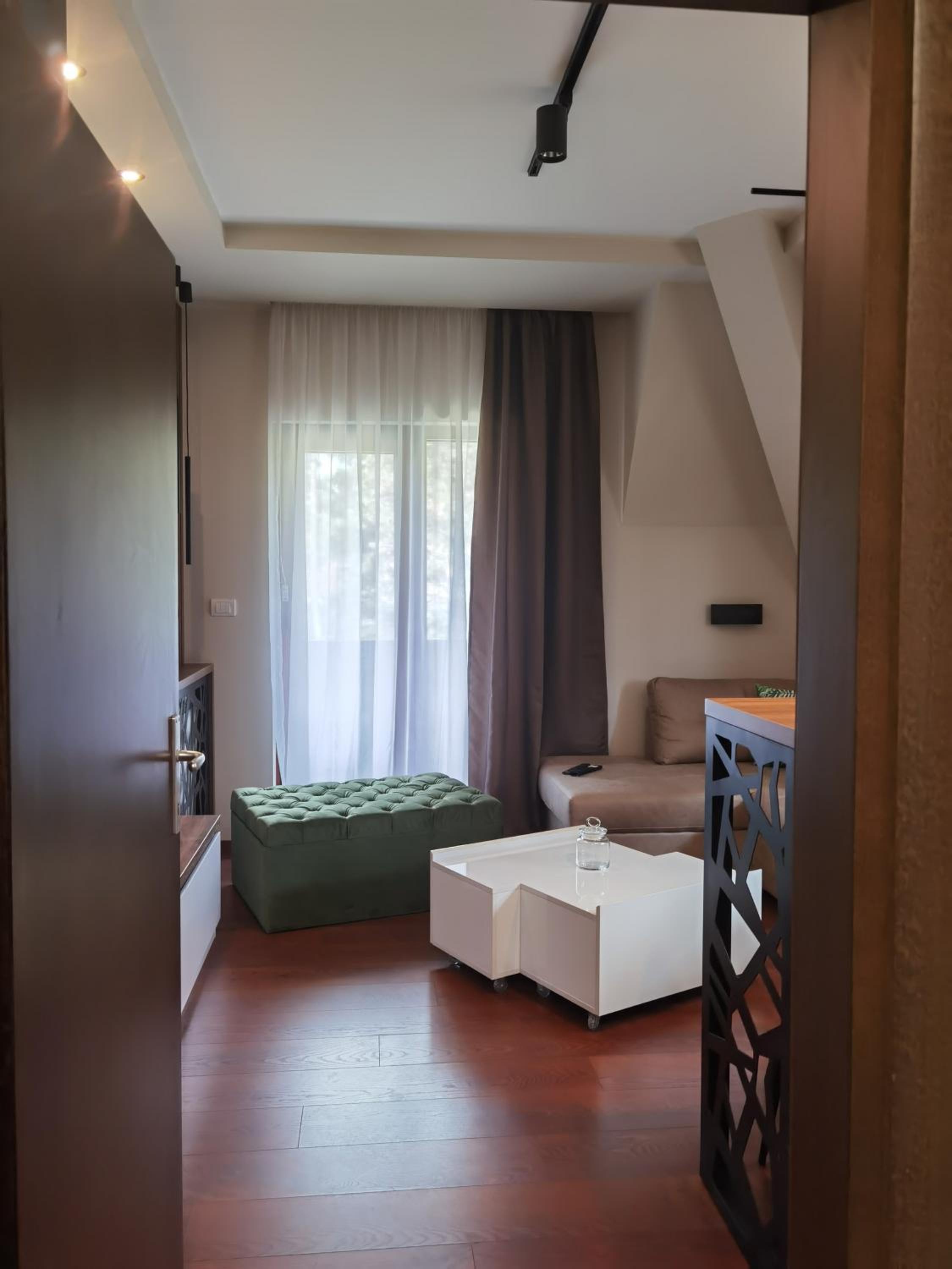 Aura Analux Apartmani view 5
