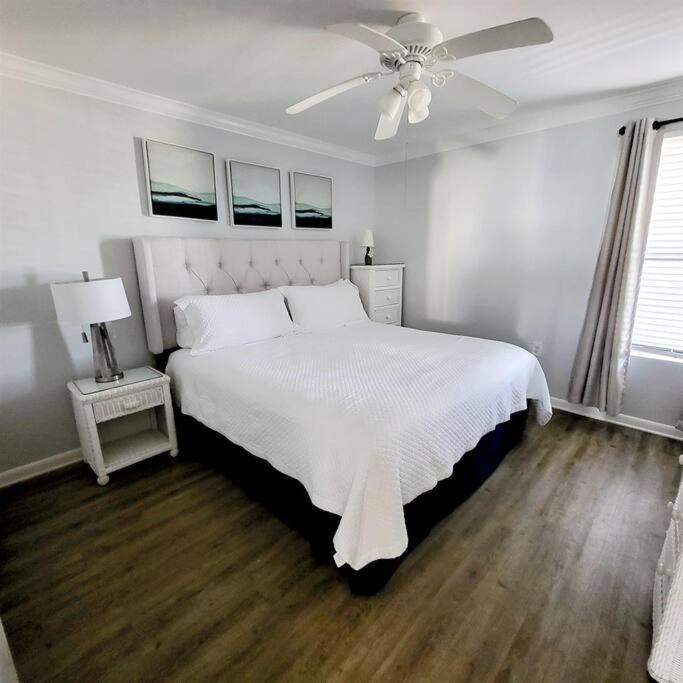 Summerchase 1104- Beachfront 2 King Beds Walk to Coastal Lots of Amenities view 4