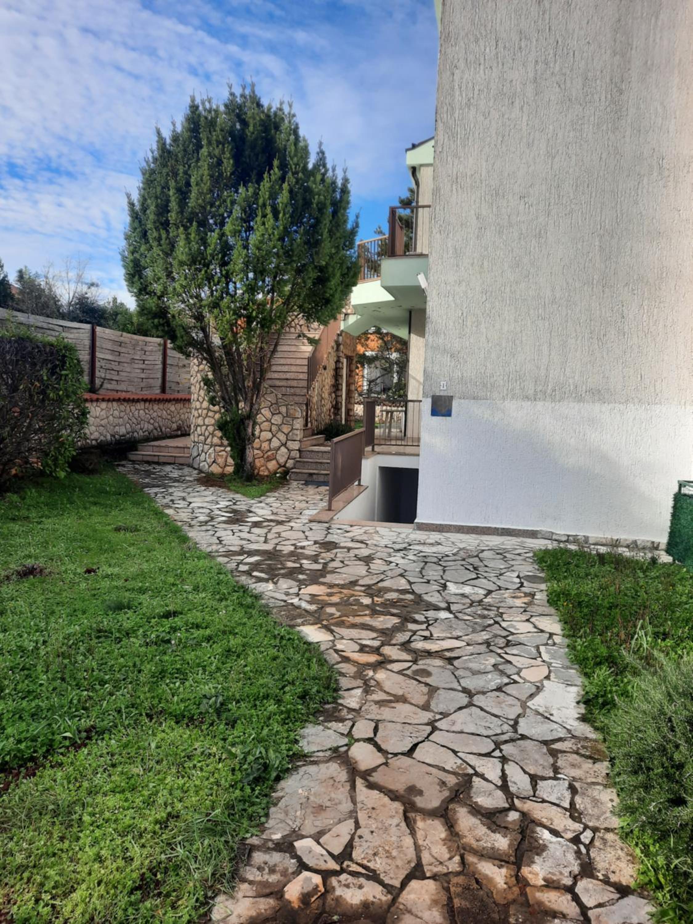 TIZA Apartments