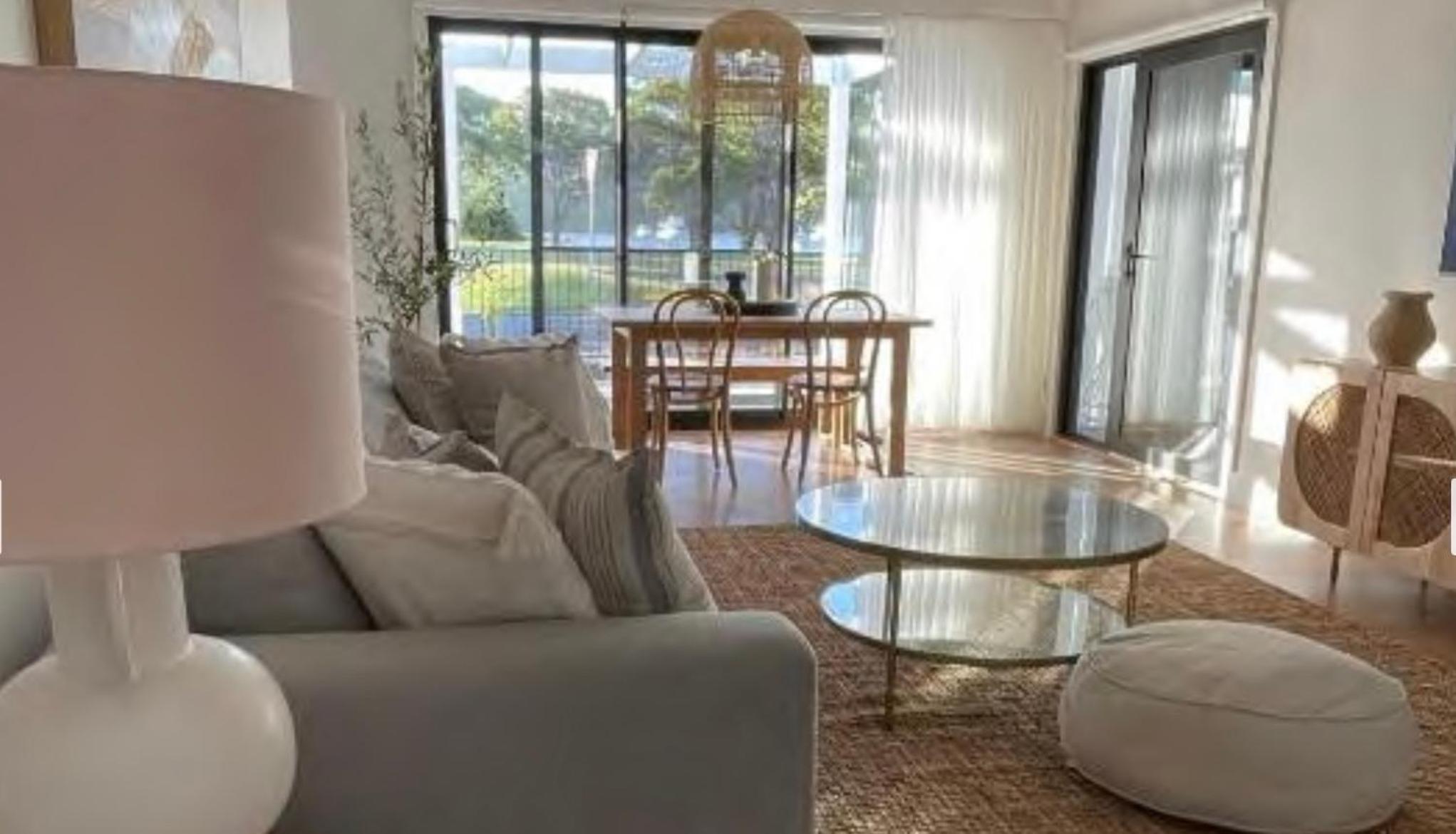 4BR Waterfront - Skippers Quarterdeck