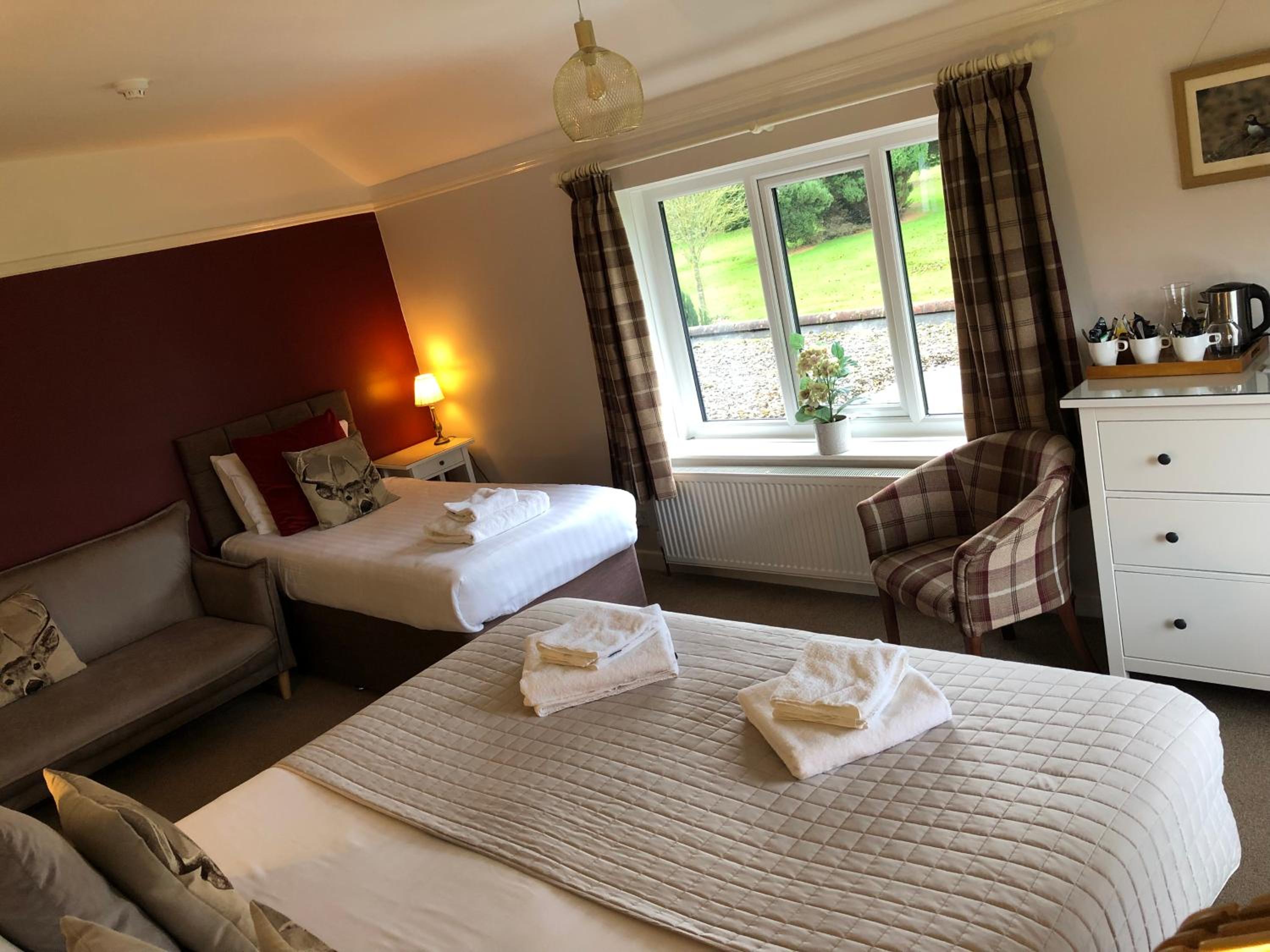 Burton Lodge Guest House & Spa