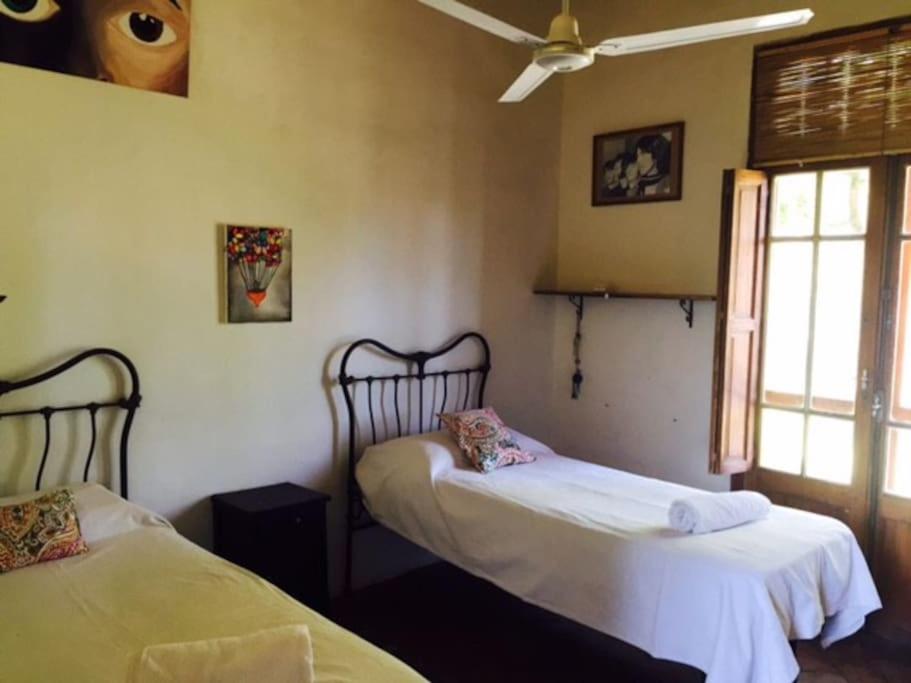 LOS CHAÑARES CASAS DE CAMPO