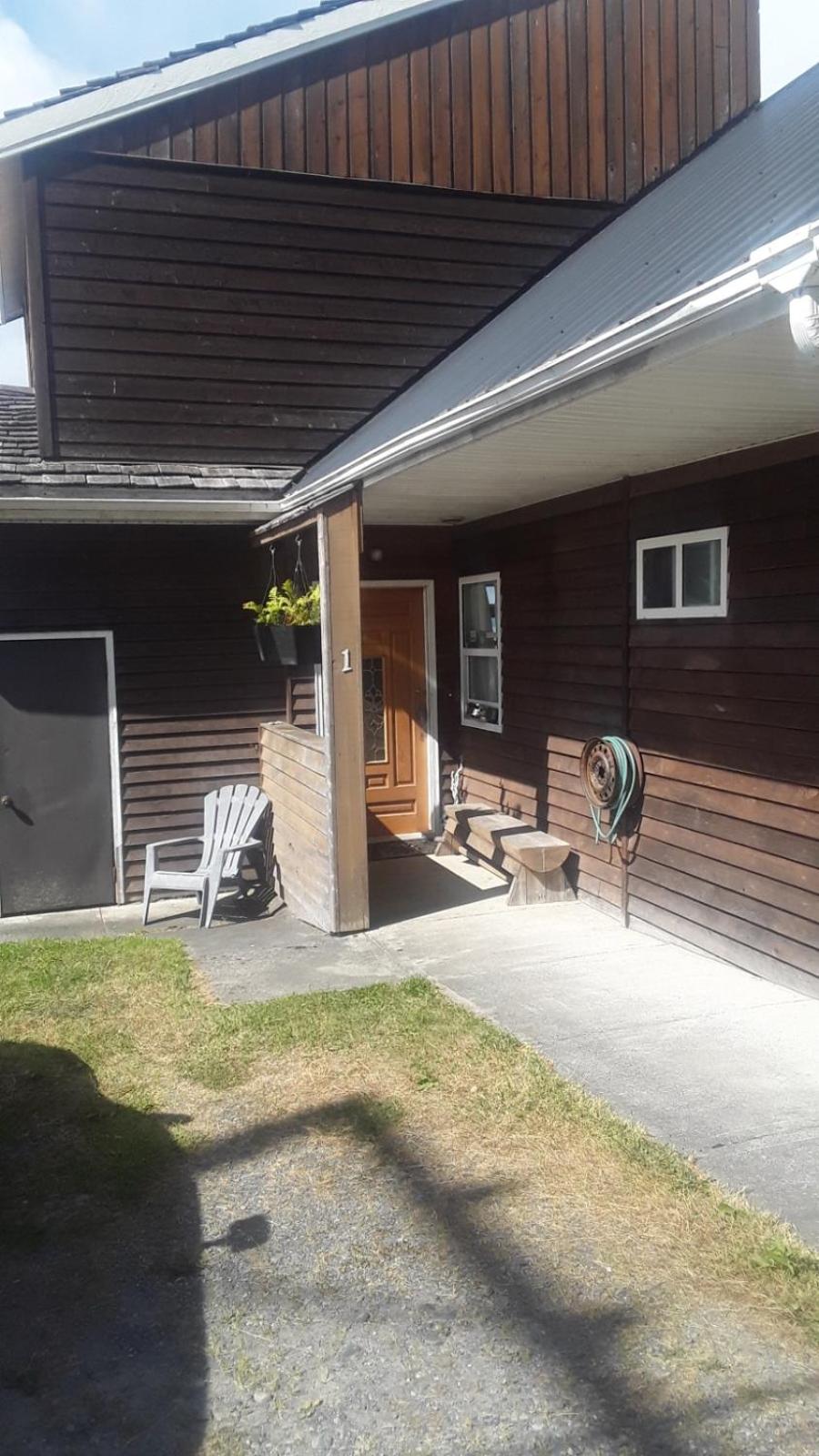 Orca Lodge