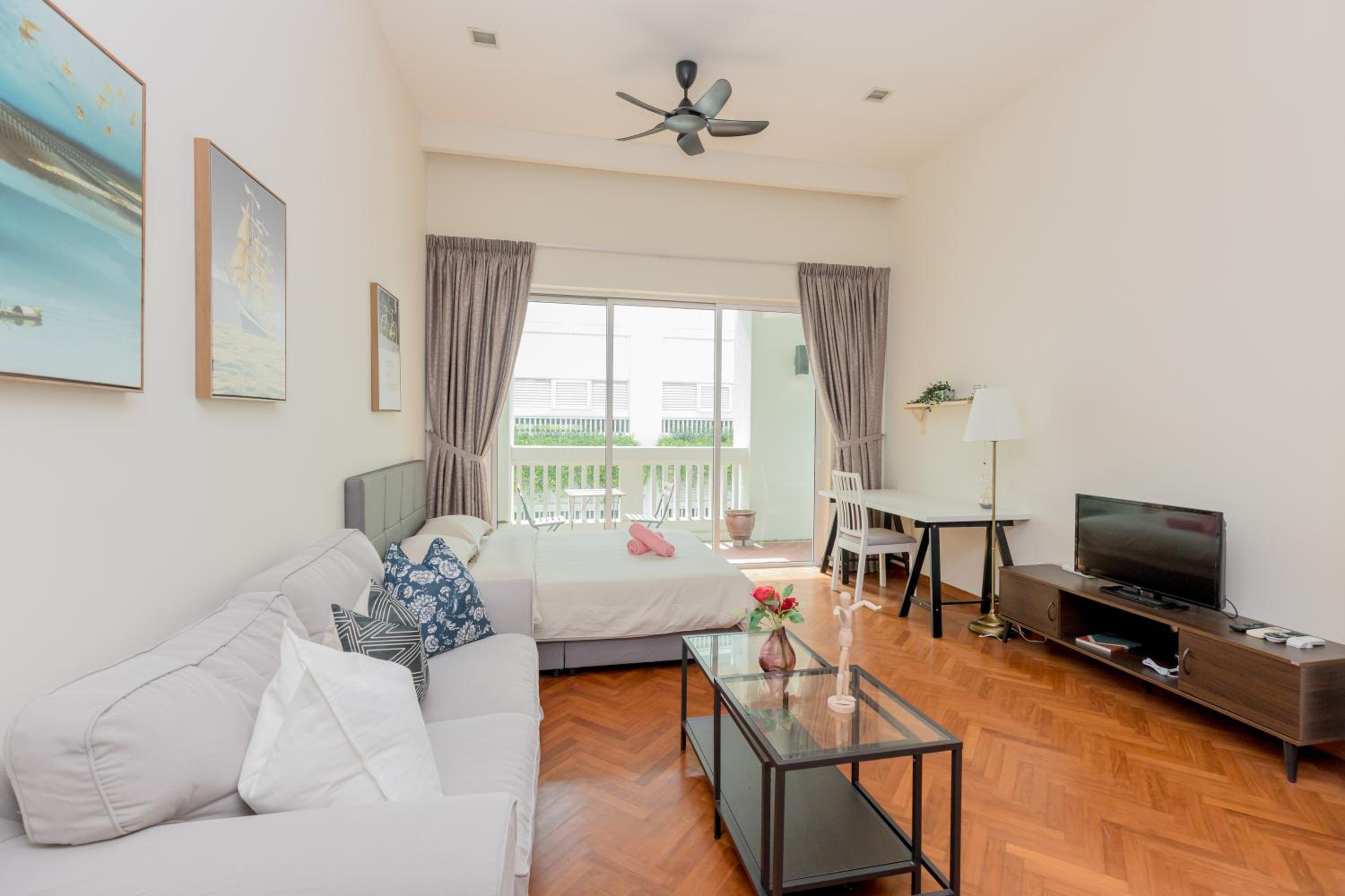 Straits Quay Waterside Suite Penang photo 8