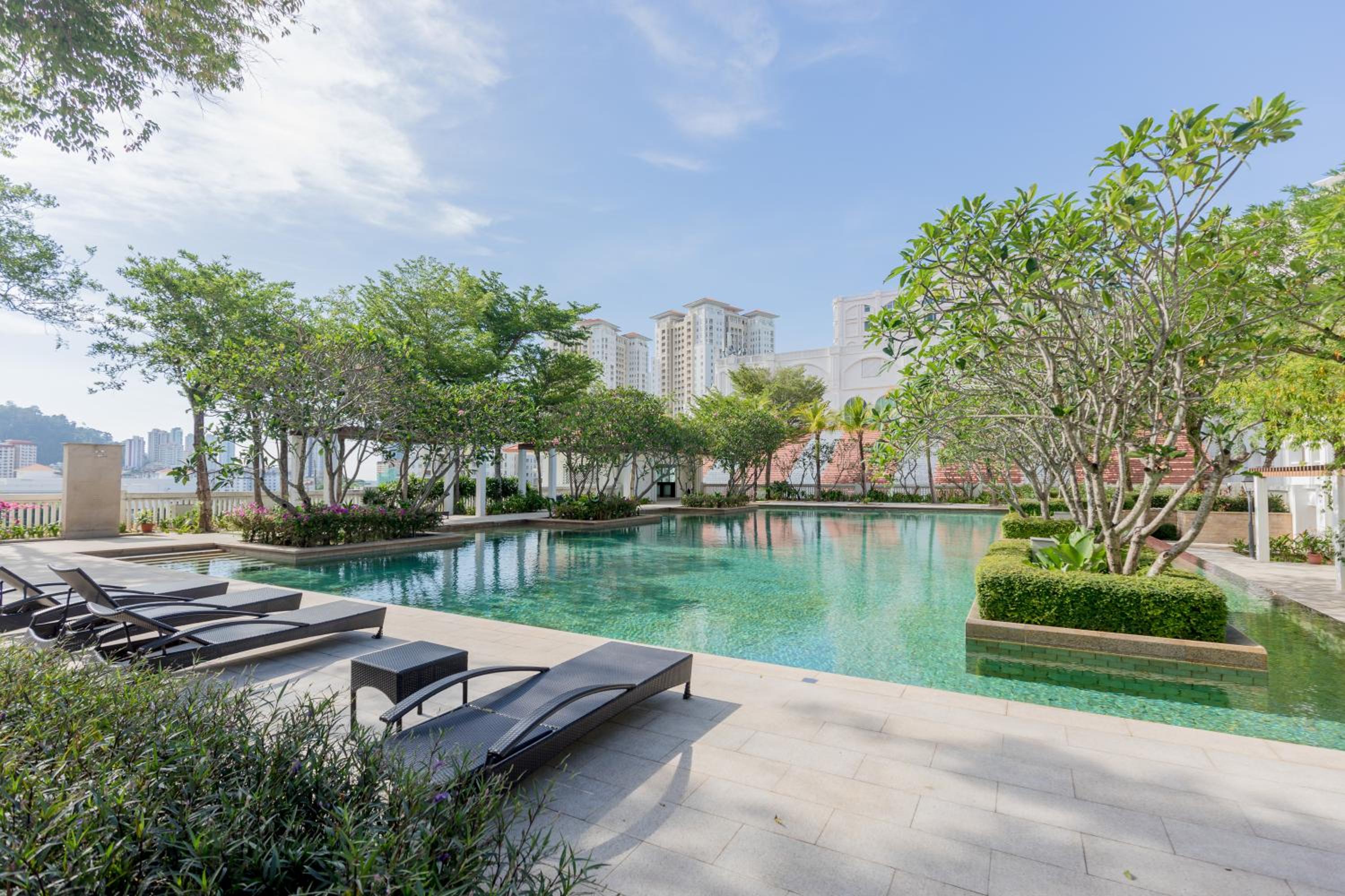 Straits Quay Waterside Suite Penang view 2