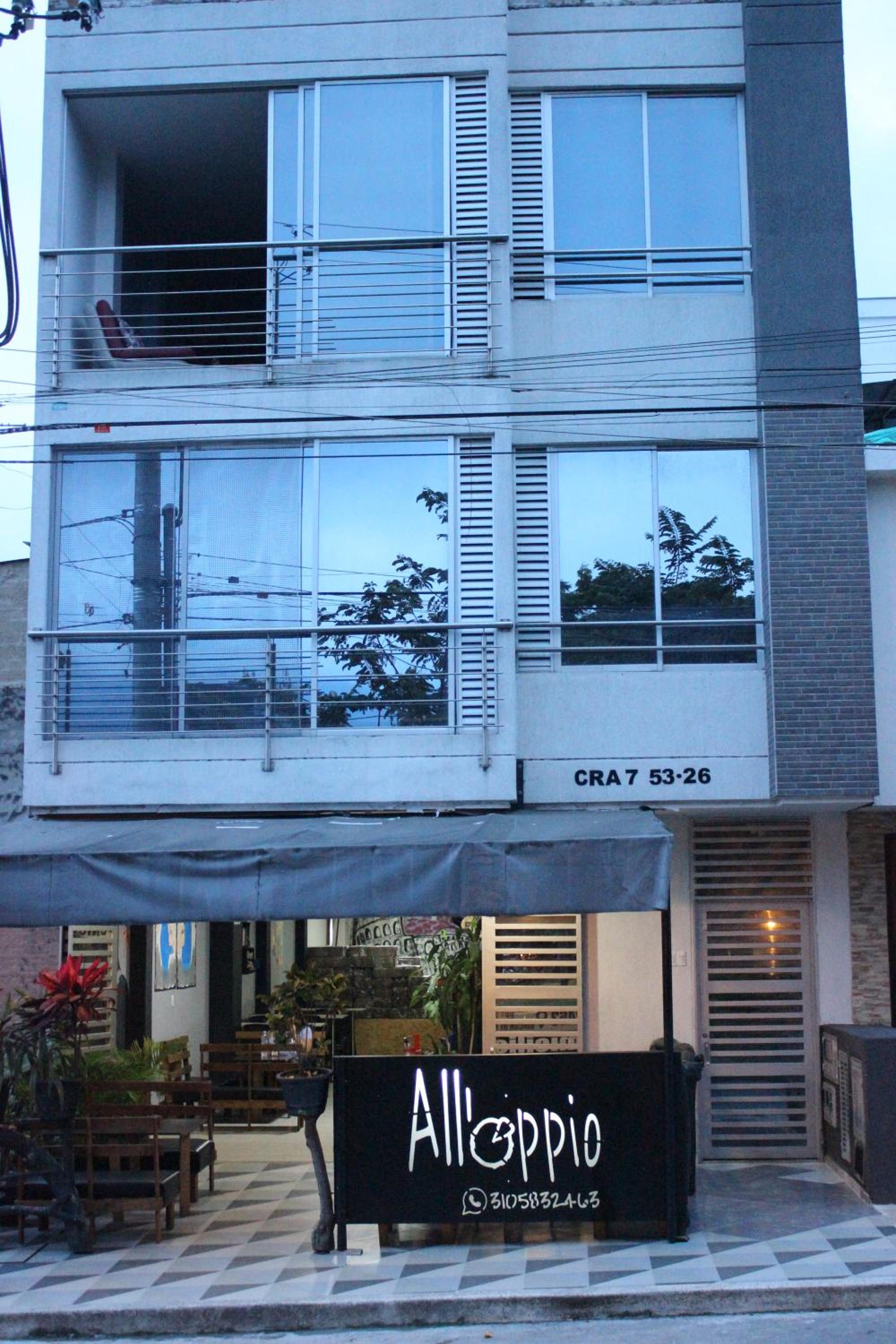 302-Cómodo y moderno apartamento de 2 habitaciones en la mejor zona céntrica de Ibagué