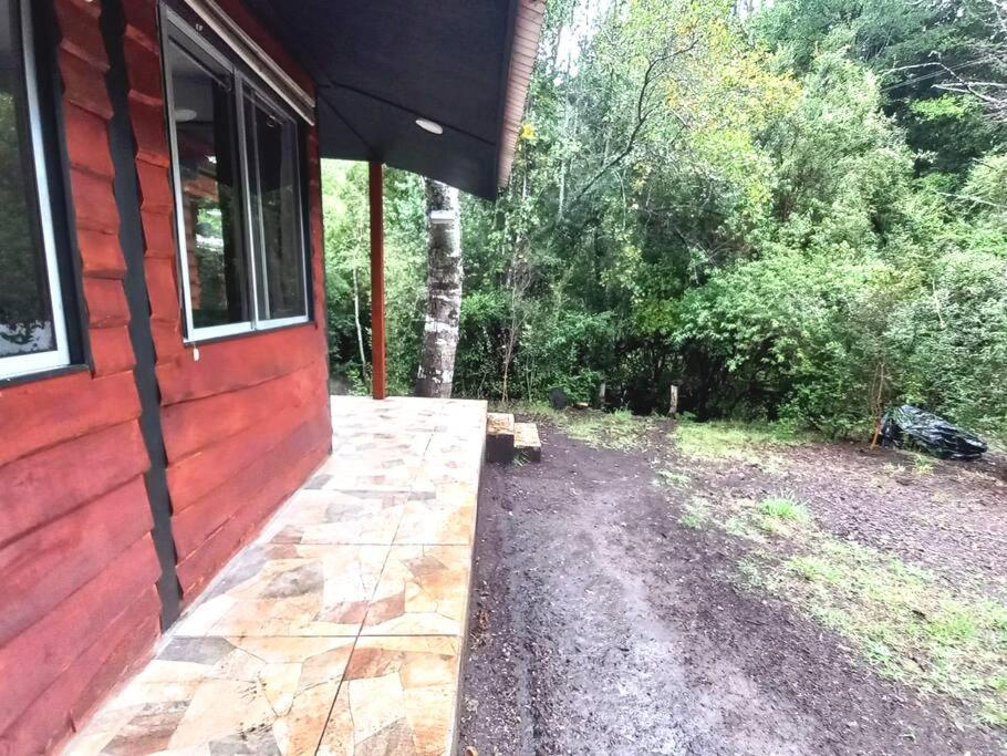 Agradable cabaña a pasos de Ojos del Caburgua