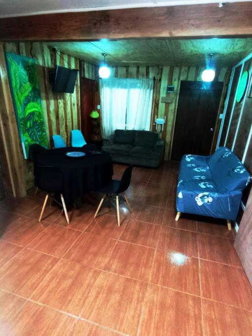 Agradable cabaña a pasos de Ojos del Caburgua