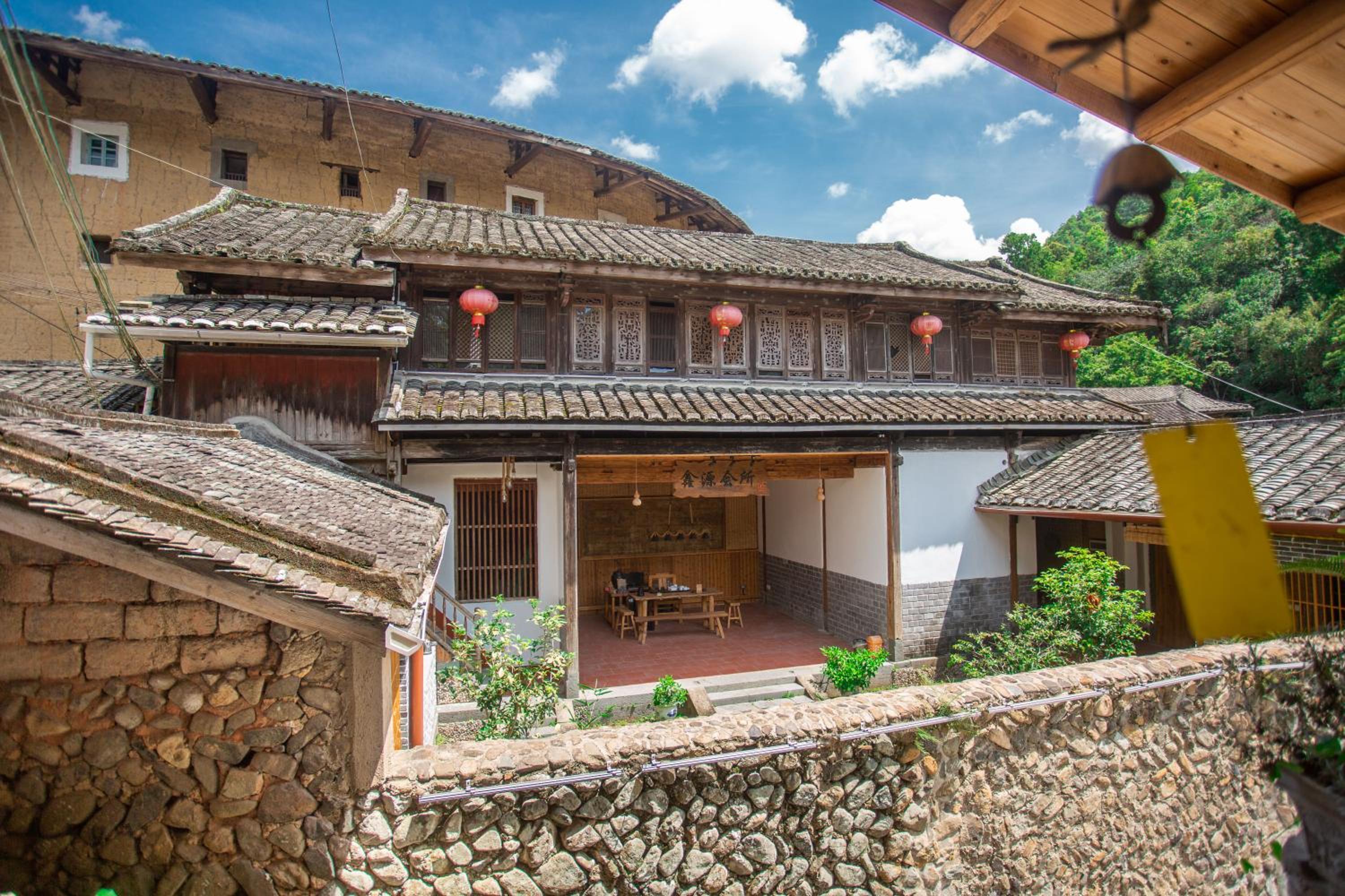 Photo 75
