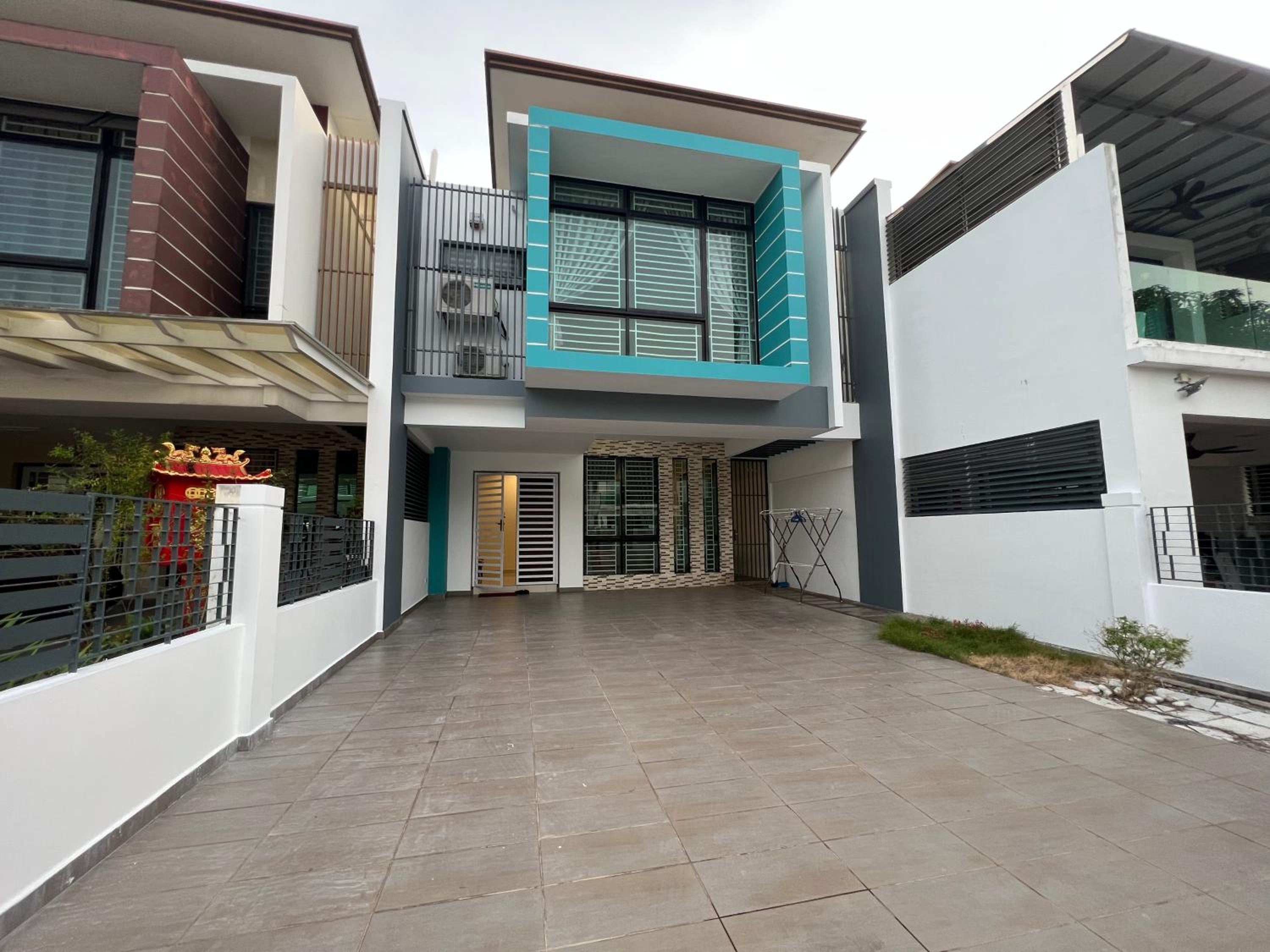 16pax Seri Austin 4bedroom 4bath nearby toppen aeon tebrau