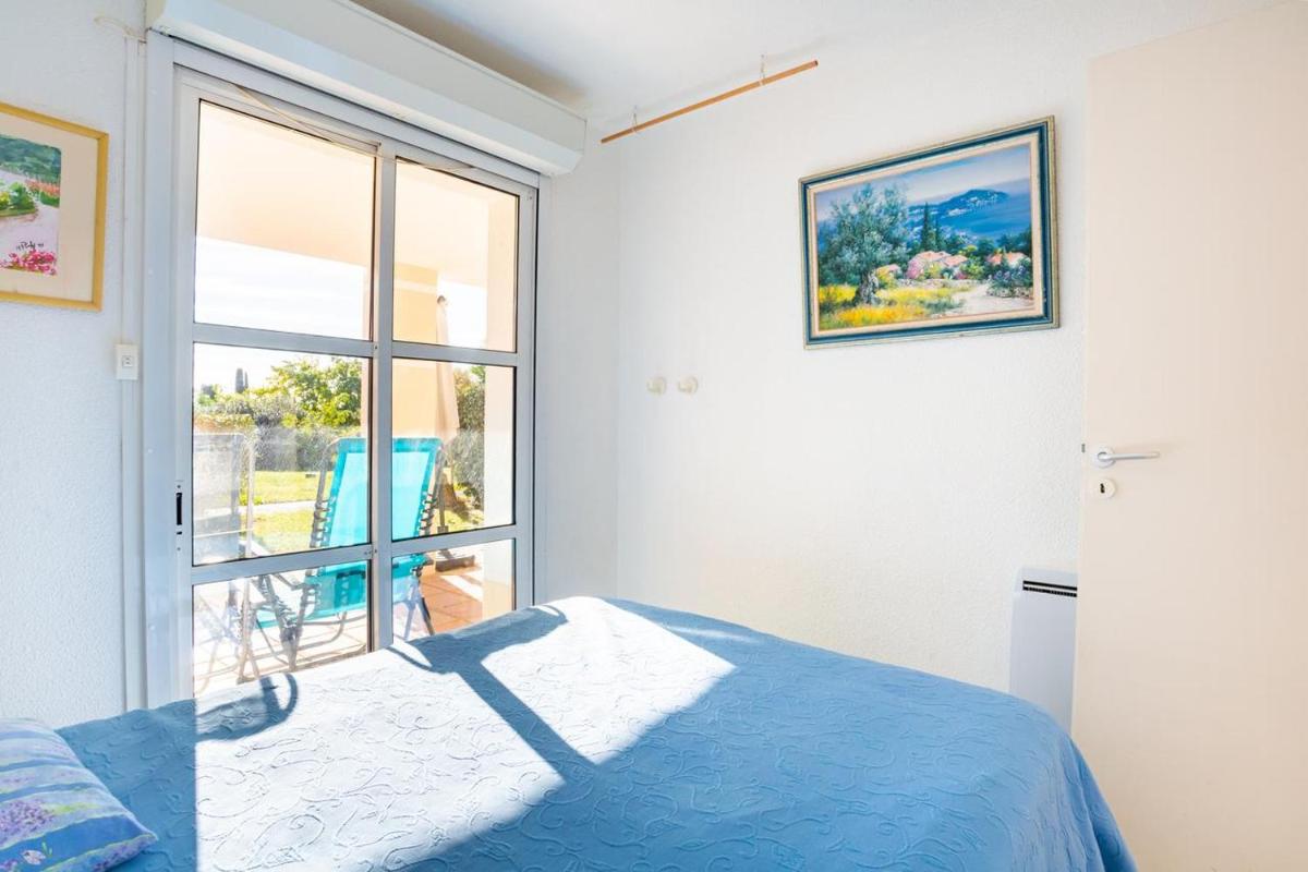 Garden level for 5 people with sea view view 5