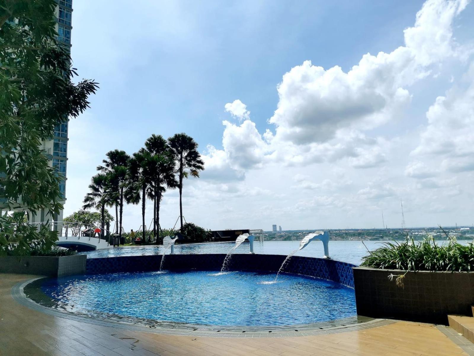 Benson Tower Surabaya Apartment 2BR by Le Ciel Hospitality