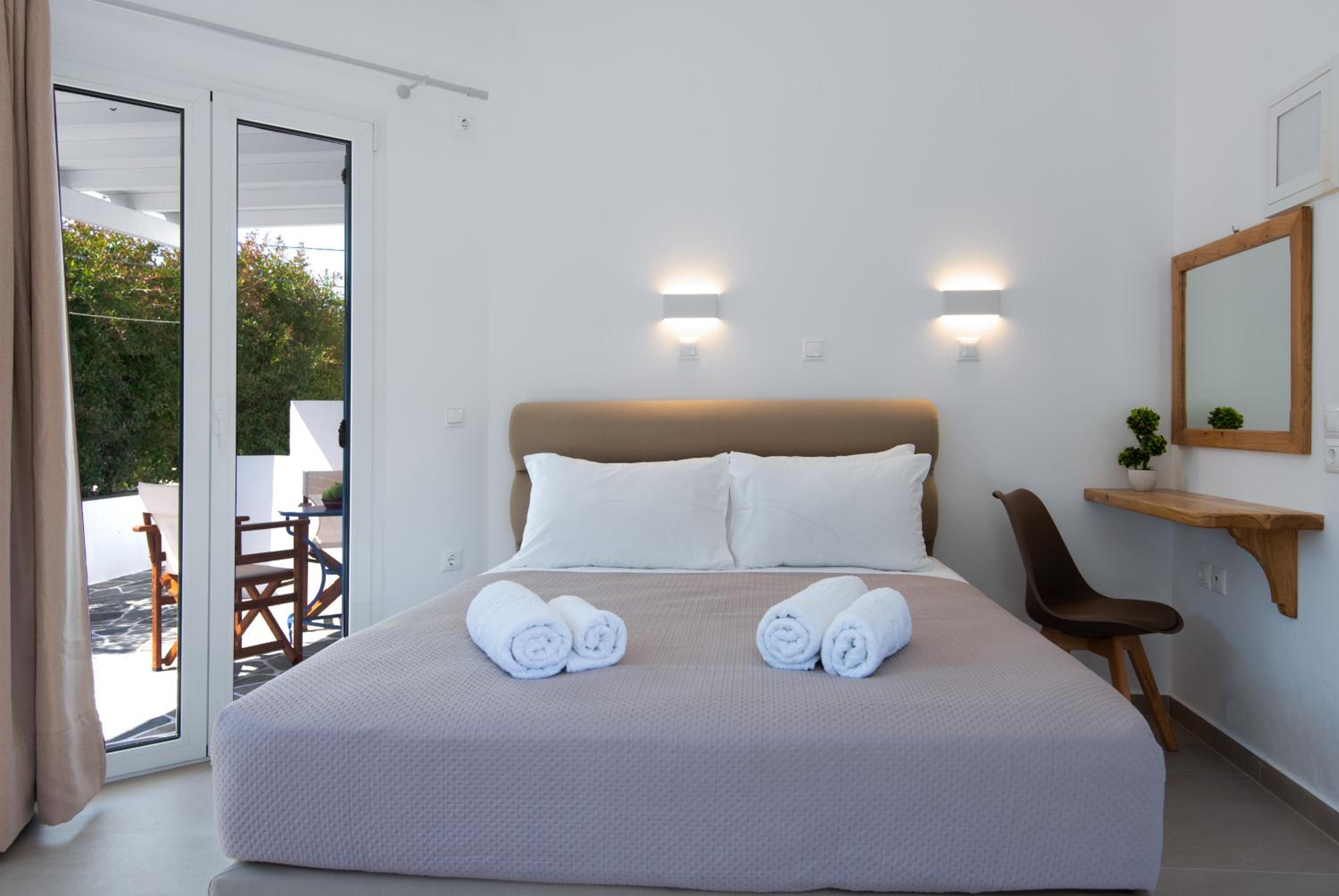 KALYPSO ACCOMMODATION SIFNOS