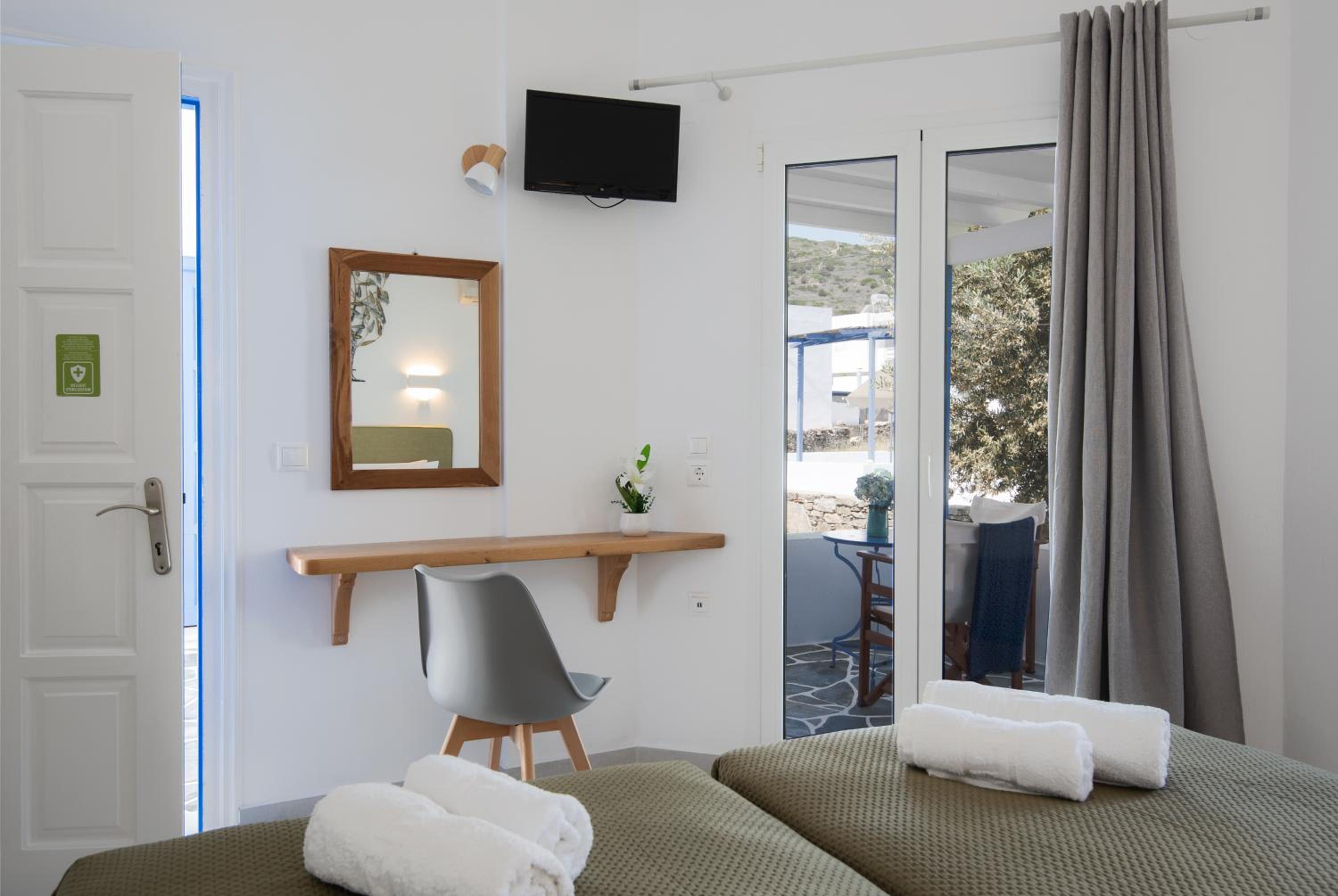 KALYPSO ACCOMMODATION SIFNOS
