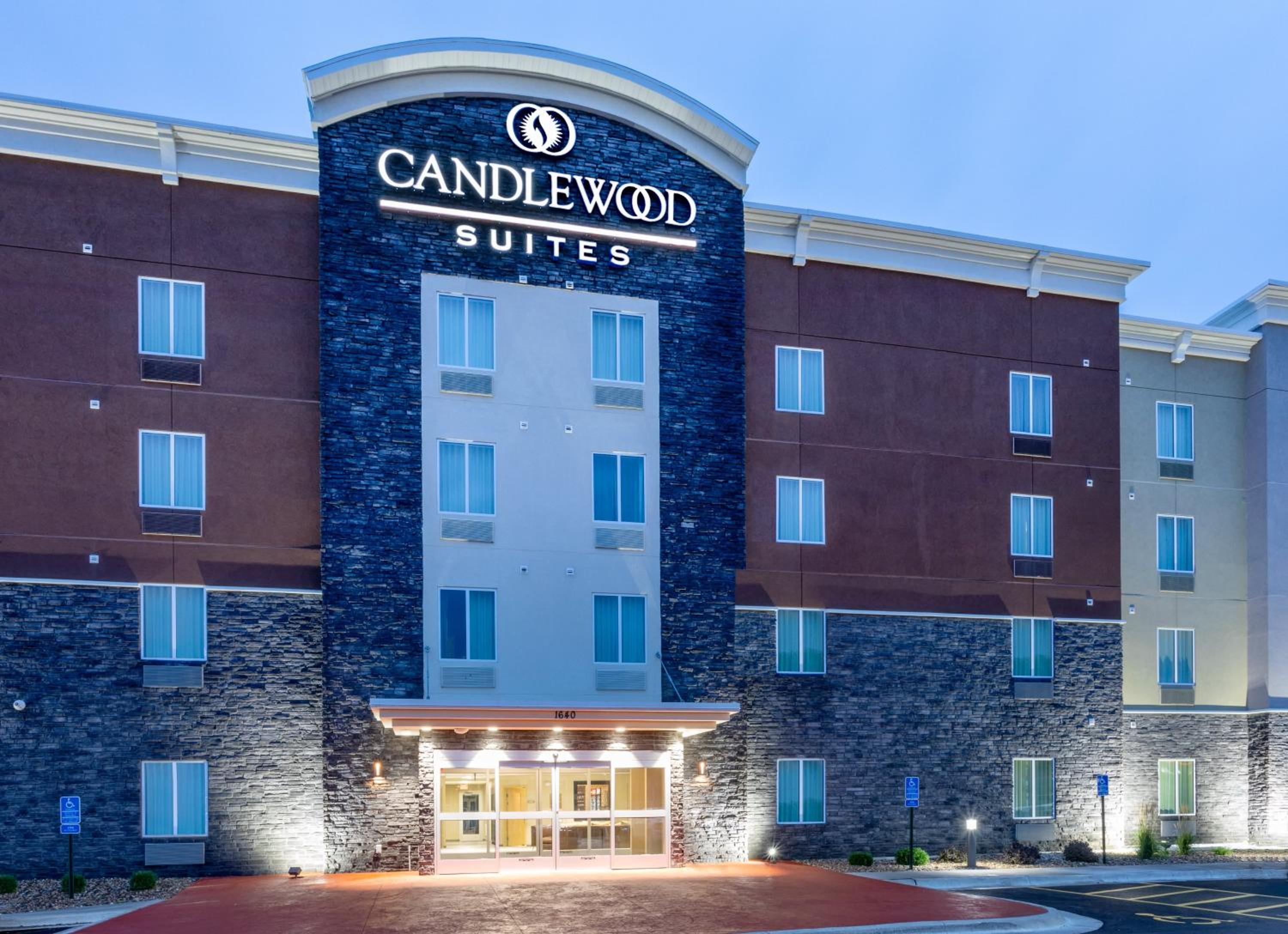 Candlewood Suites - Rochester Mayo Clinic Area