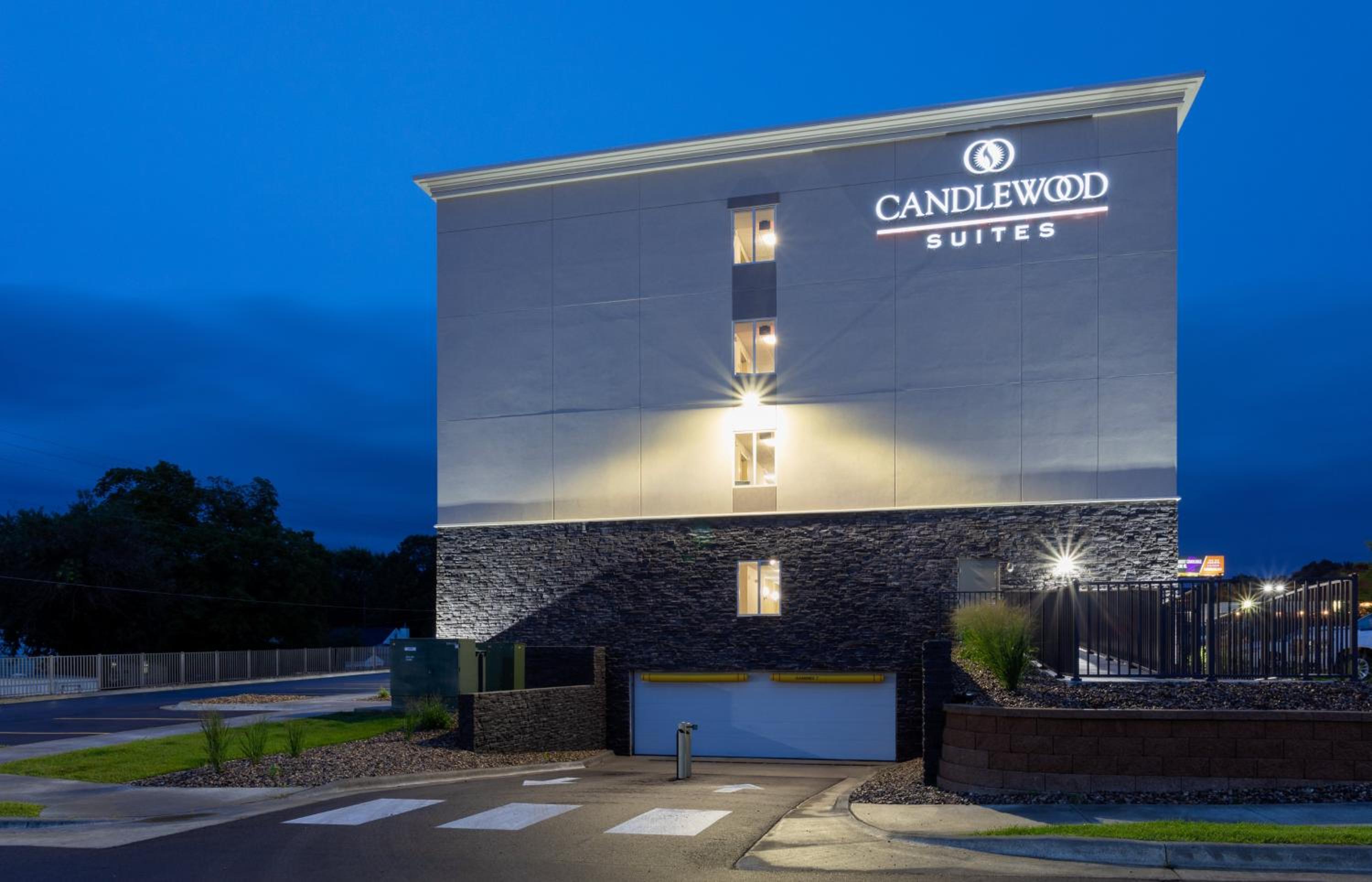 Candlewood Suites - Rochester Mayo Clinic Area