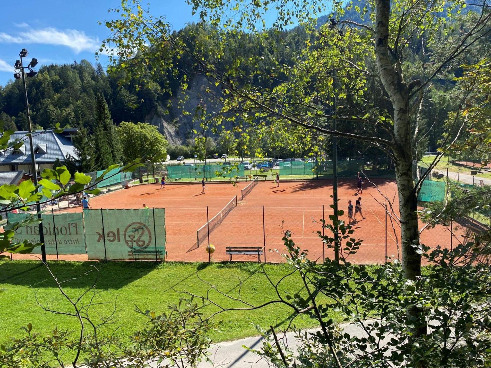 Sport & Sunny Cosy Alpine Retreat view 4
