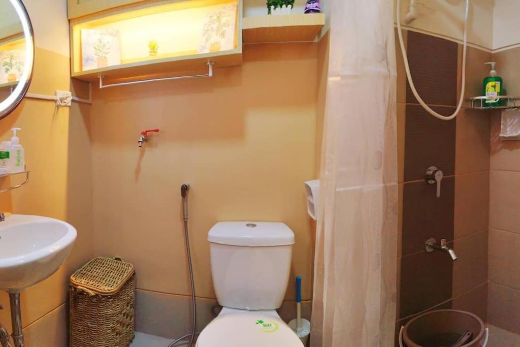 Spring Residences Scandinavian 2 bedrooms with balcony Near NAIA view 2