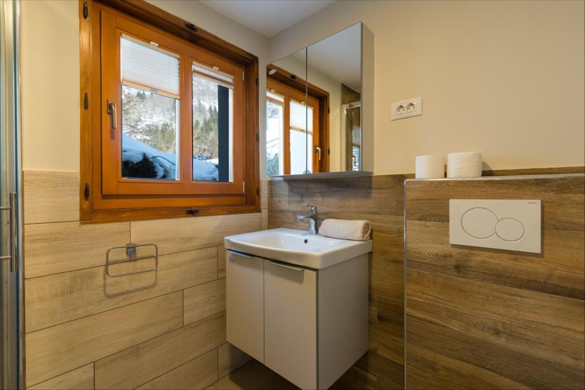 Mostnica Cottage