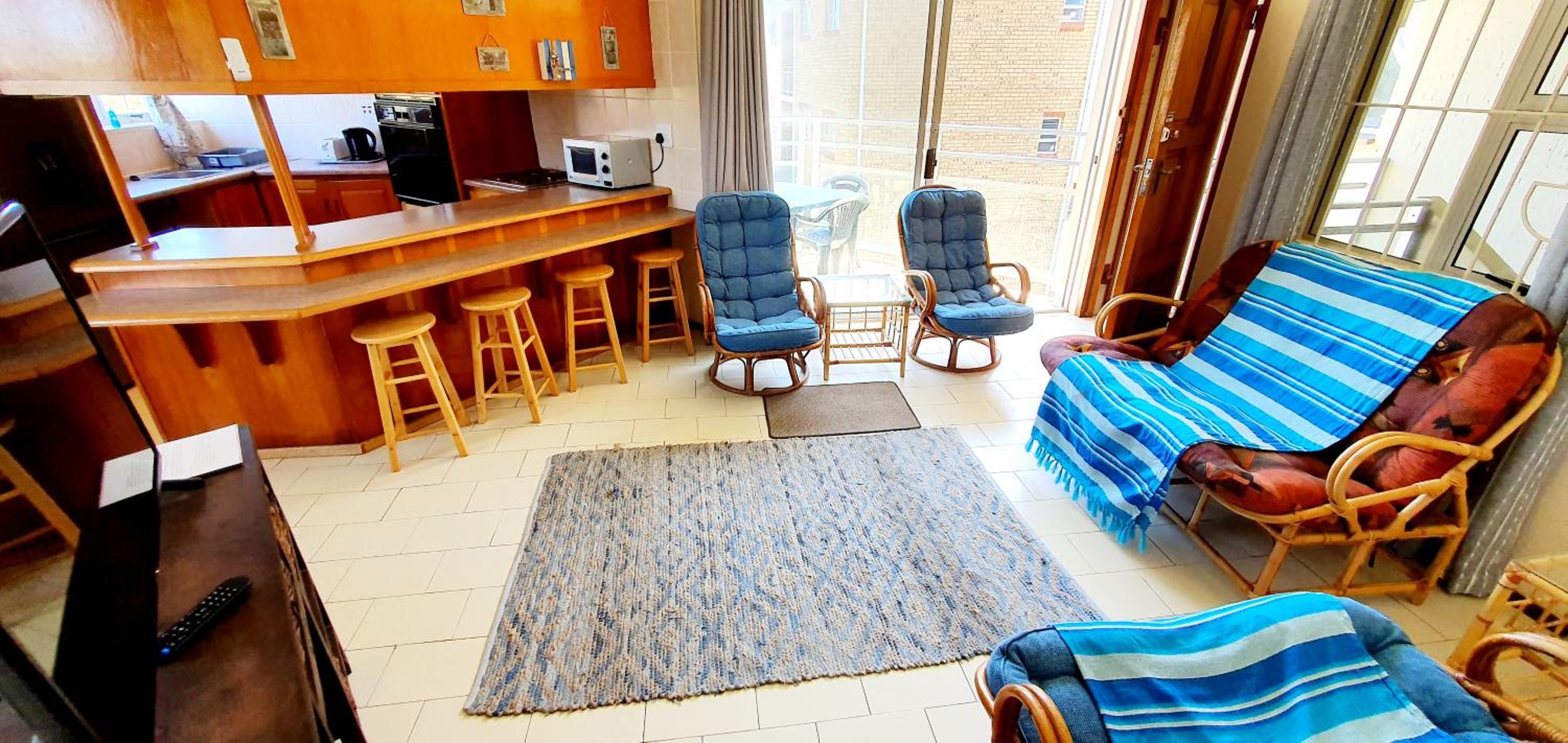 Milton Lane Beach Club 4 - Sleeps 4 - Ideal Location! view 5