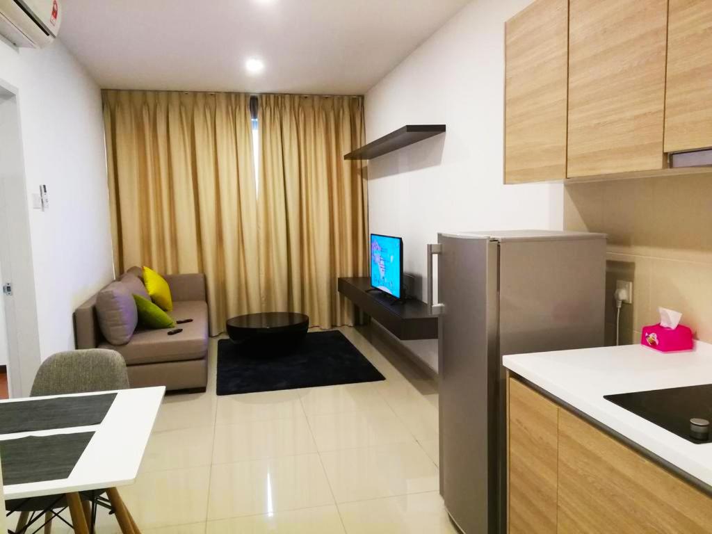 I-Suite Block B ,2R1B # Shah Alam, I-City, Free Wifi & Parking photo 2