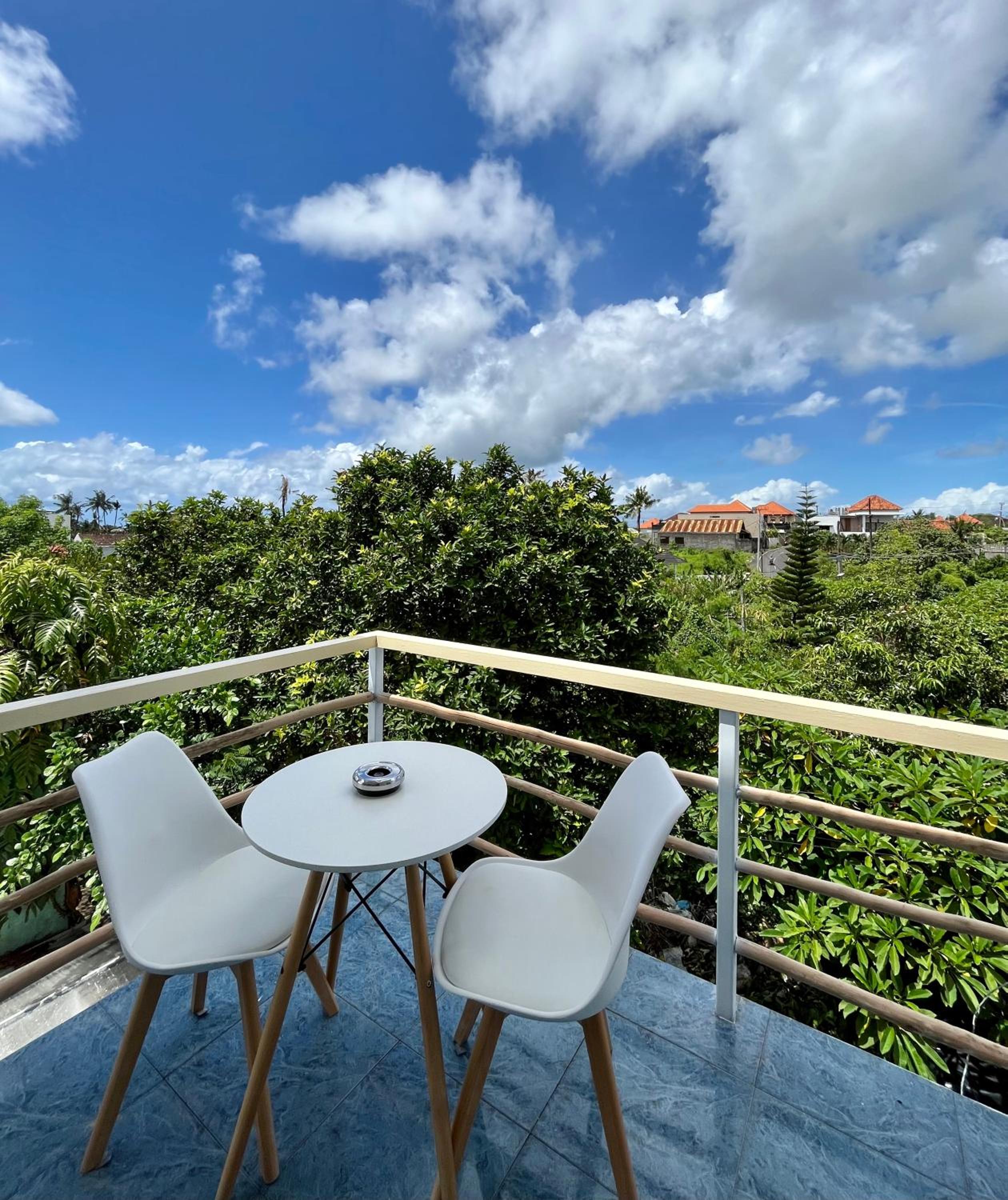 Best Canggu Hostel view 5