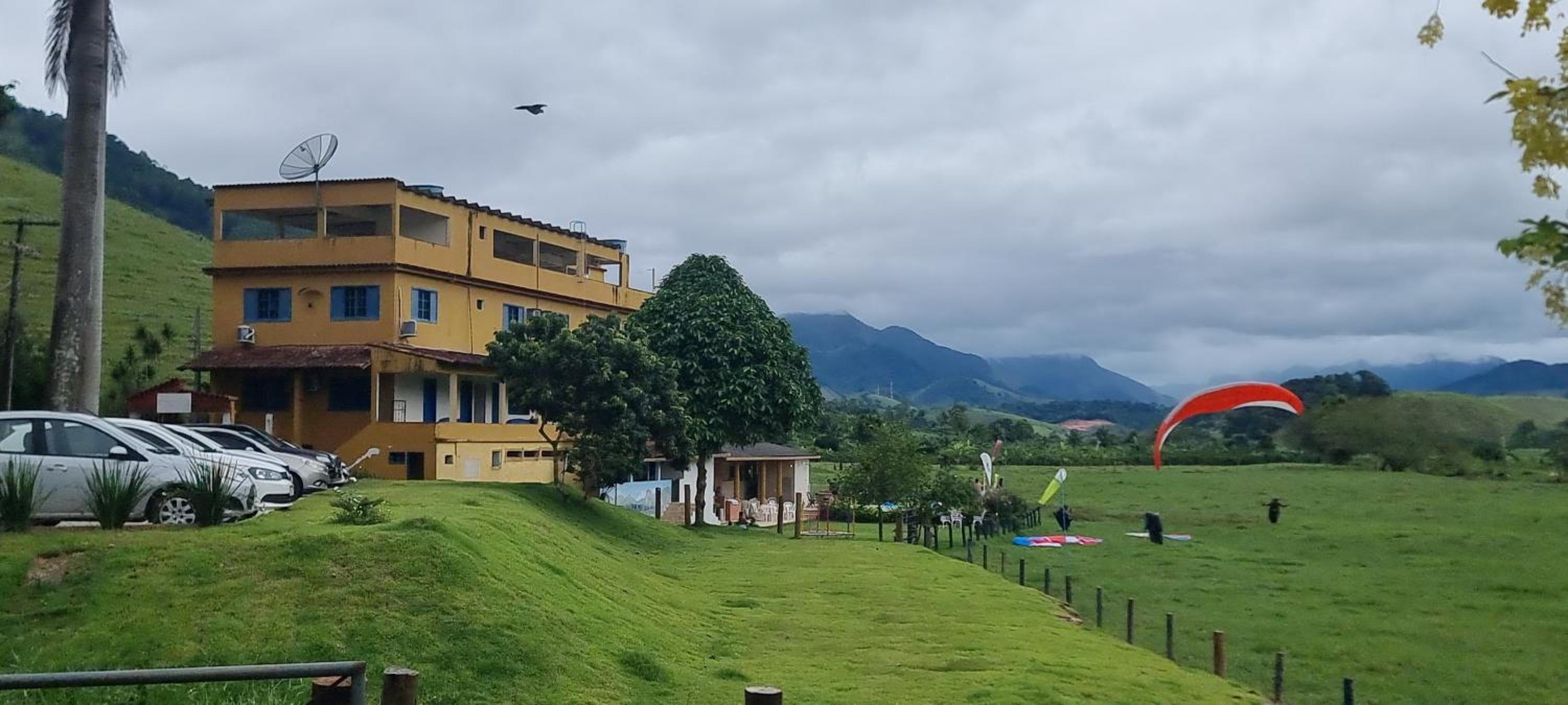 Pousada Fora do Ar Pouso