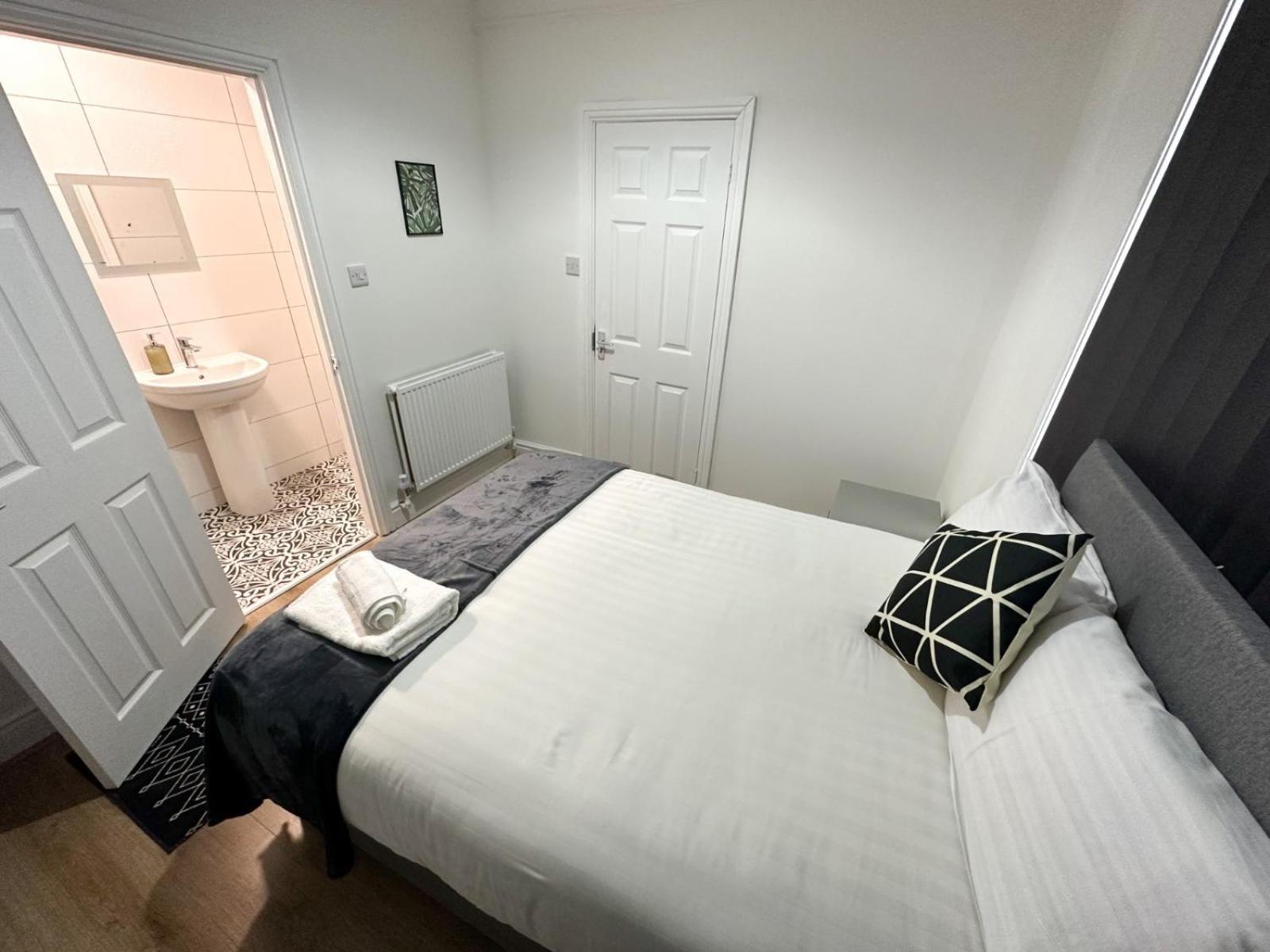 Private Rooms Anfield