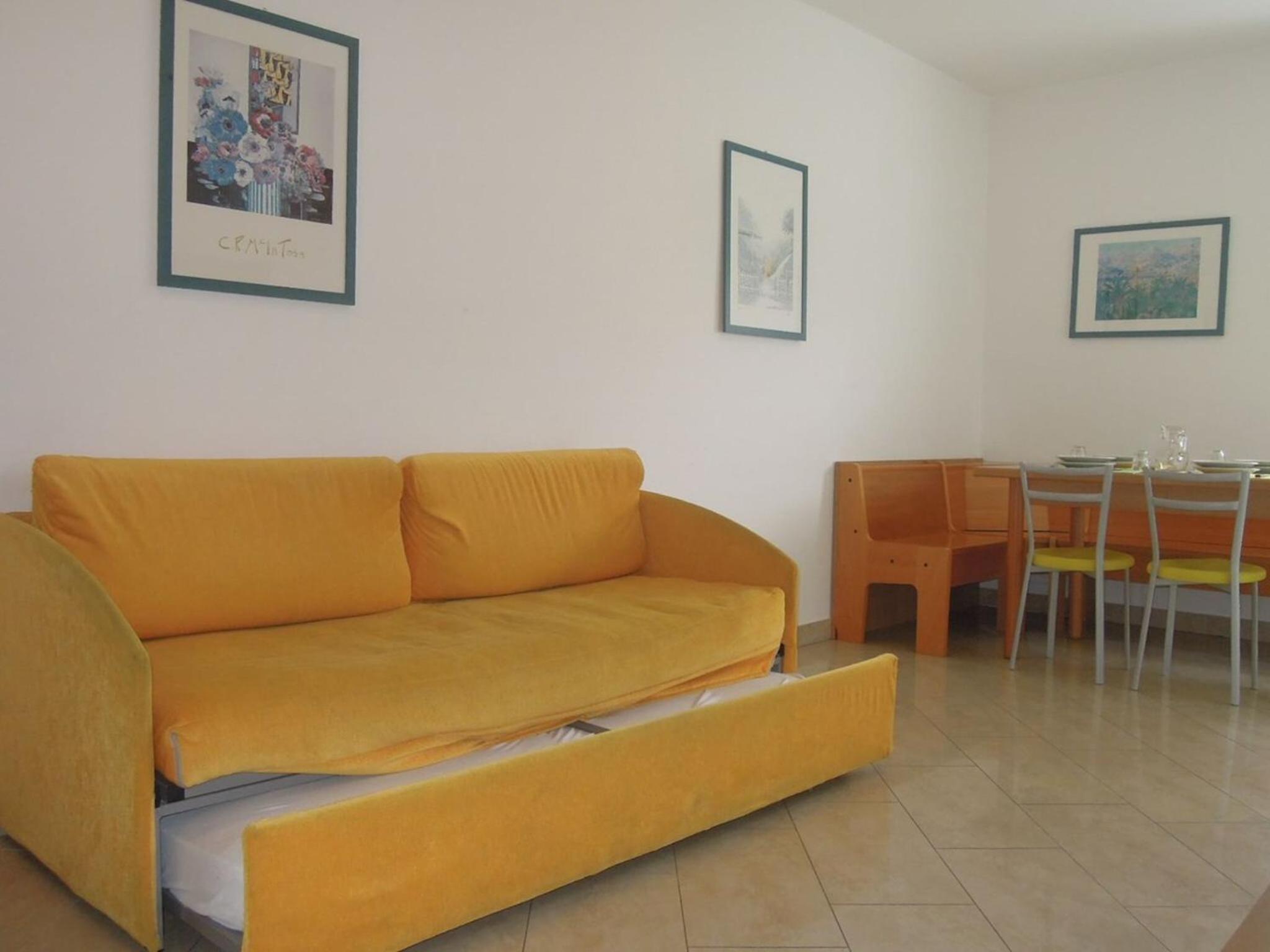 Bright flat near the beach - Beahost