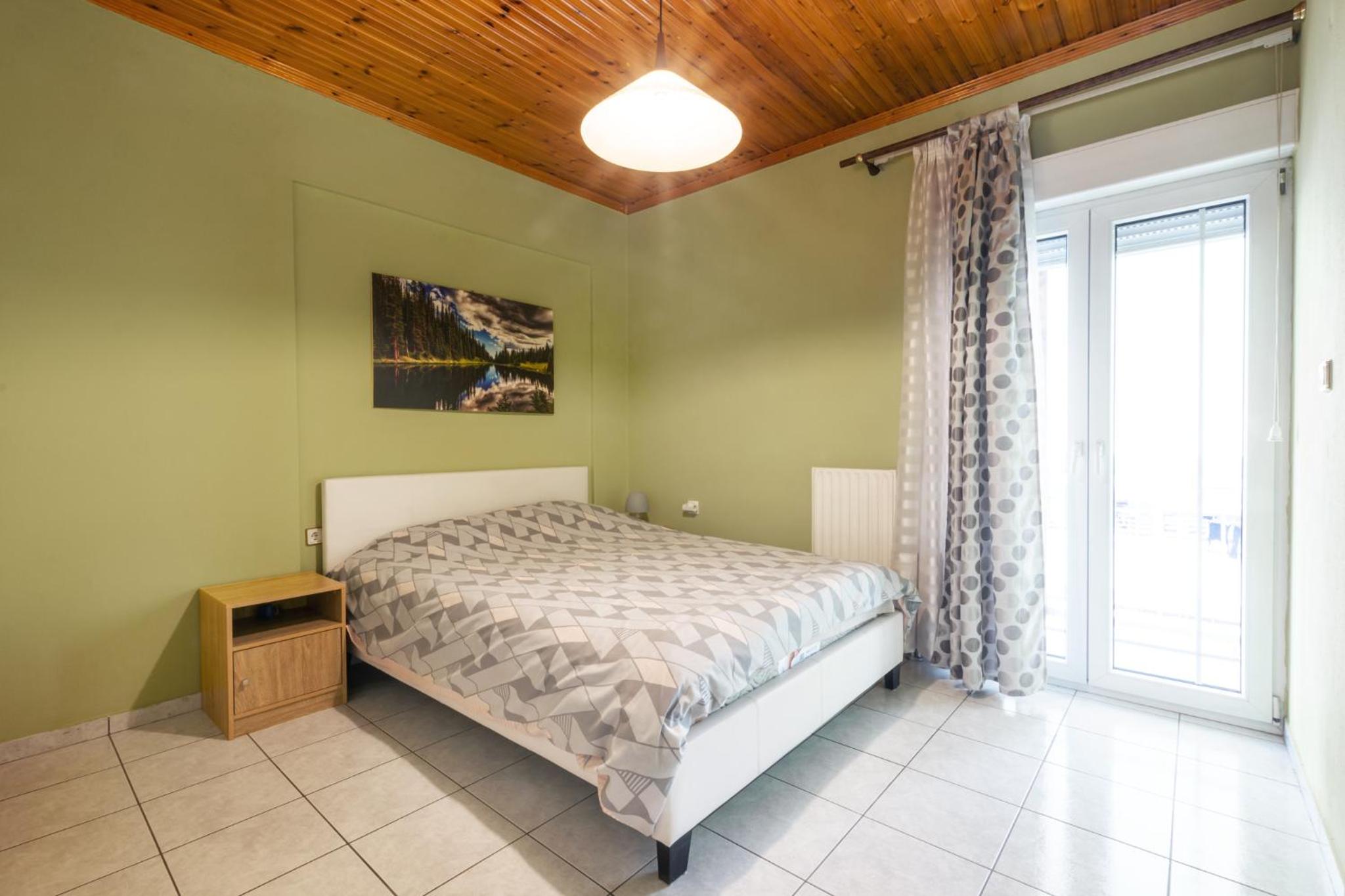Lovely 150sqm maisonette with an attic in Larissa photo 5