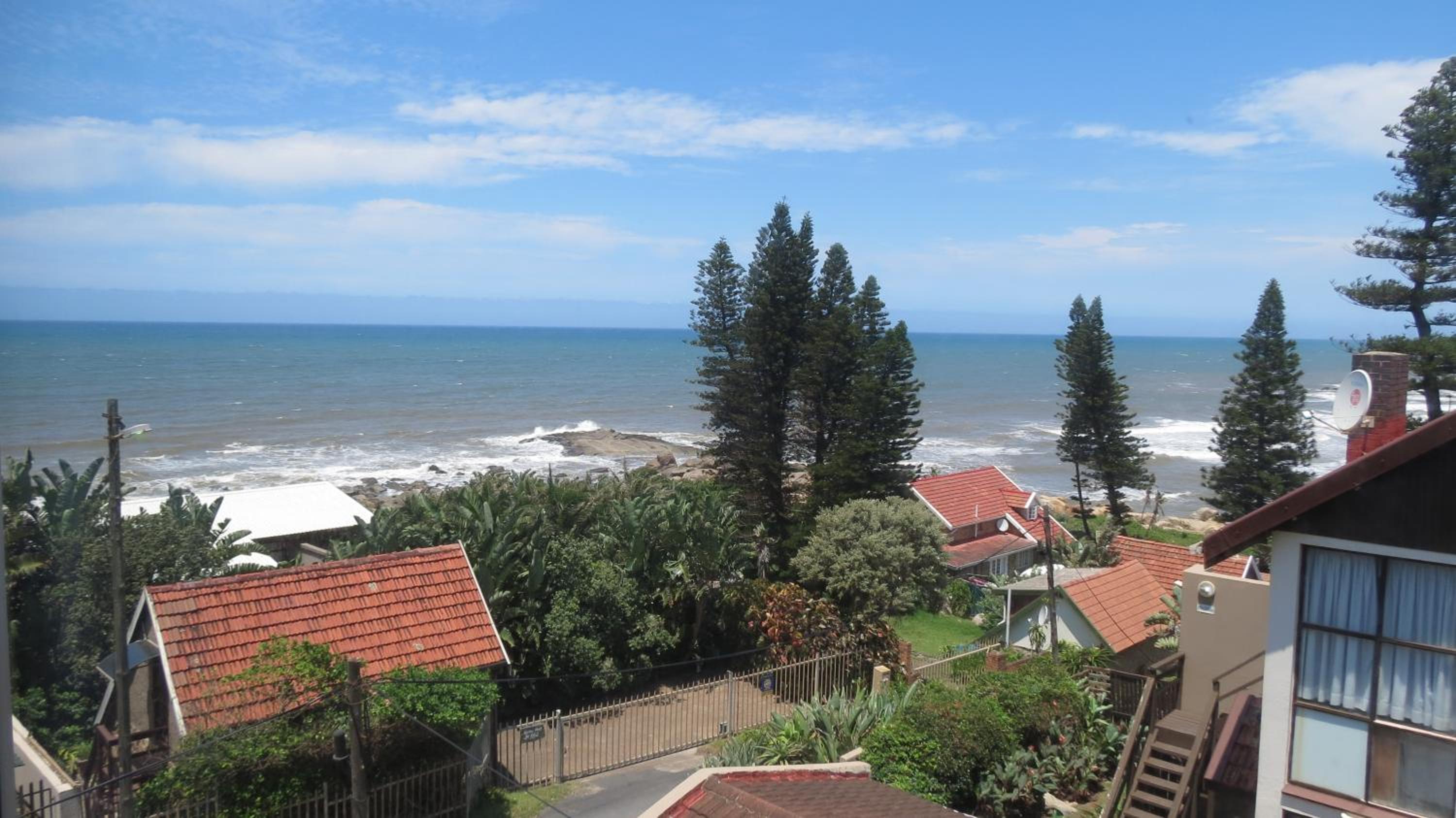 Milton Lane Beach Club 6 - Sleeps 6 - Ideal Location! view 4