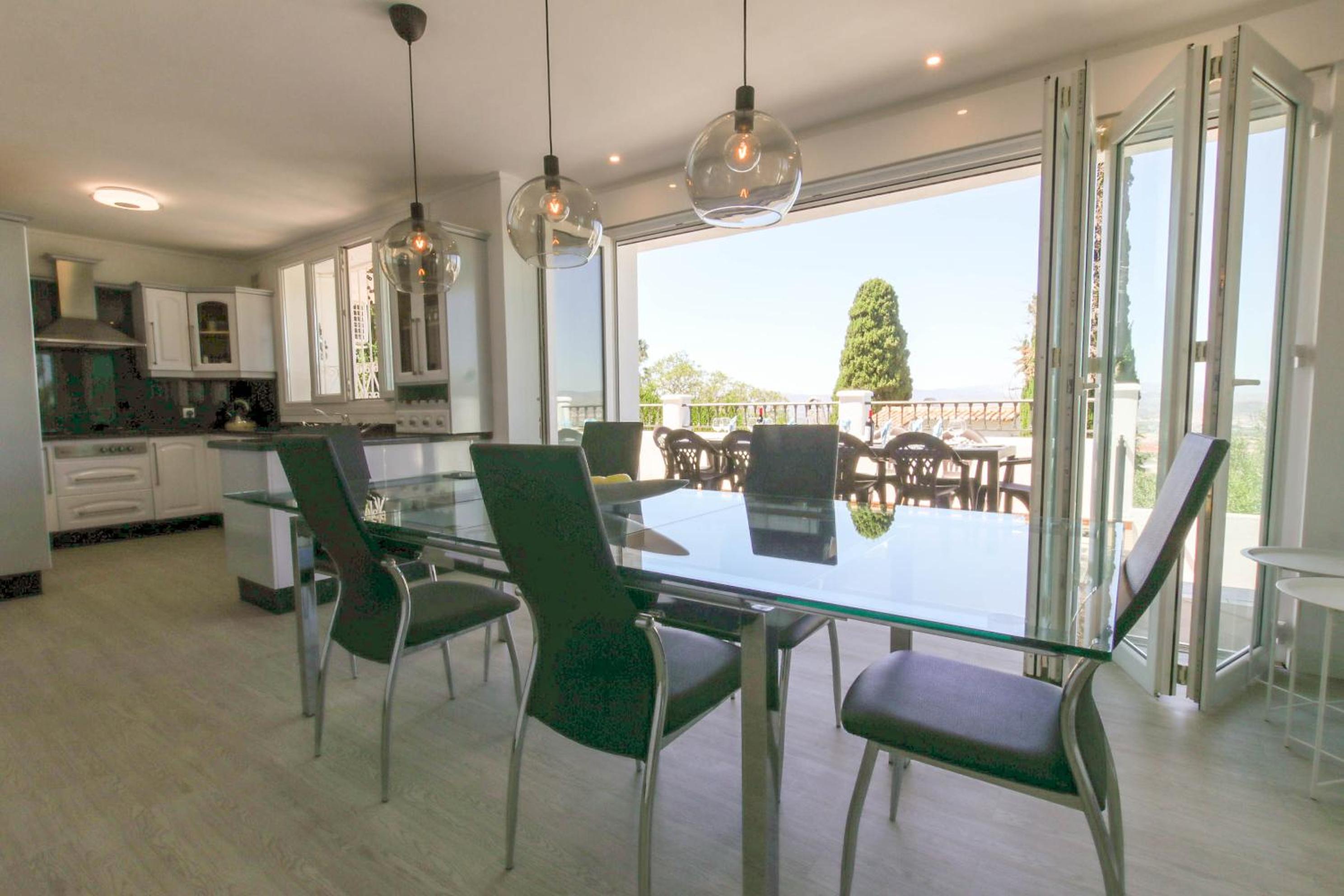 Ayma Villa Moscatel