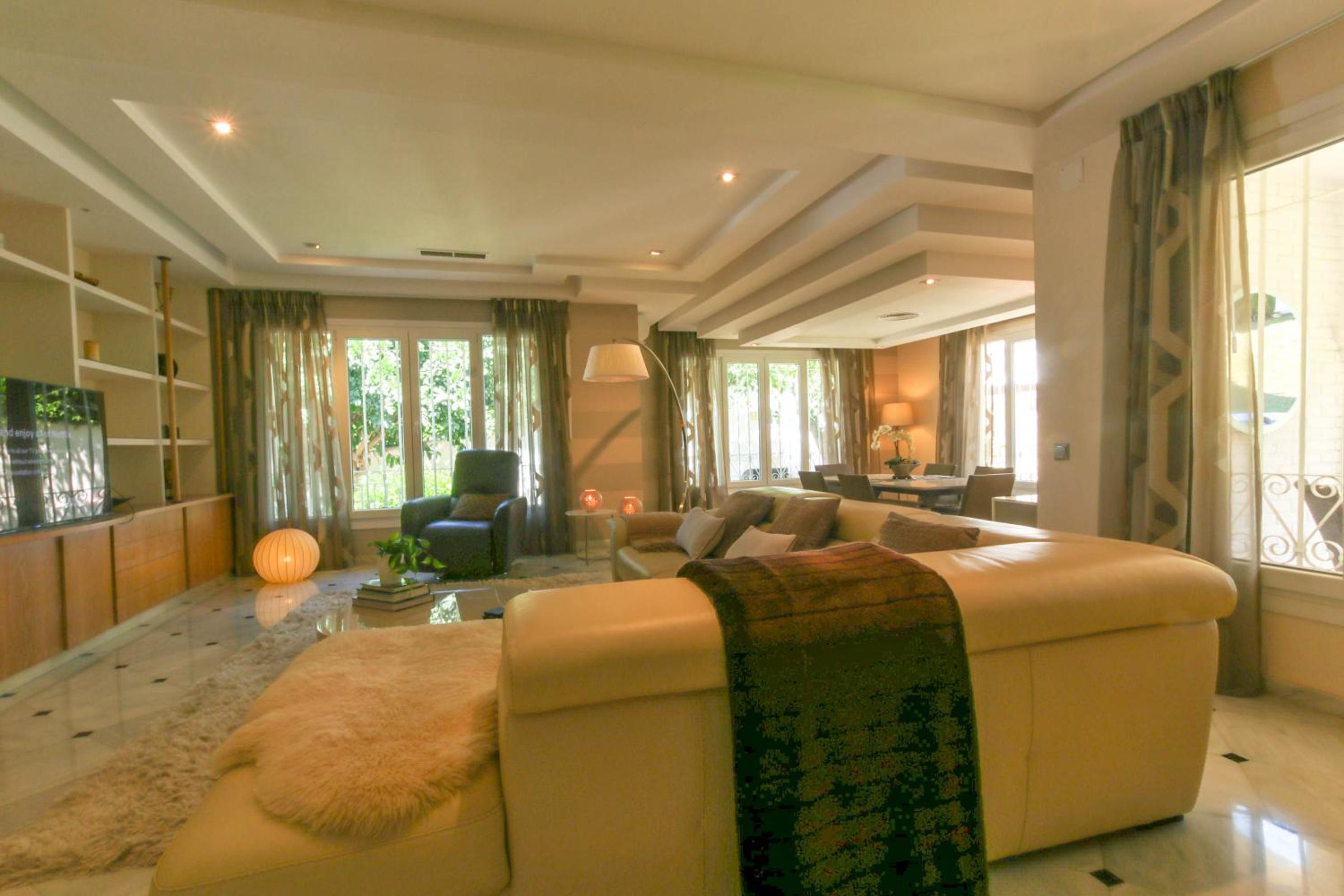 Ayma Villa Moscatel