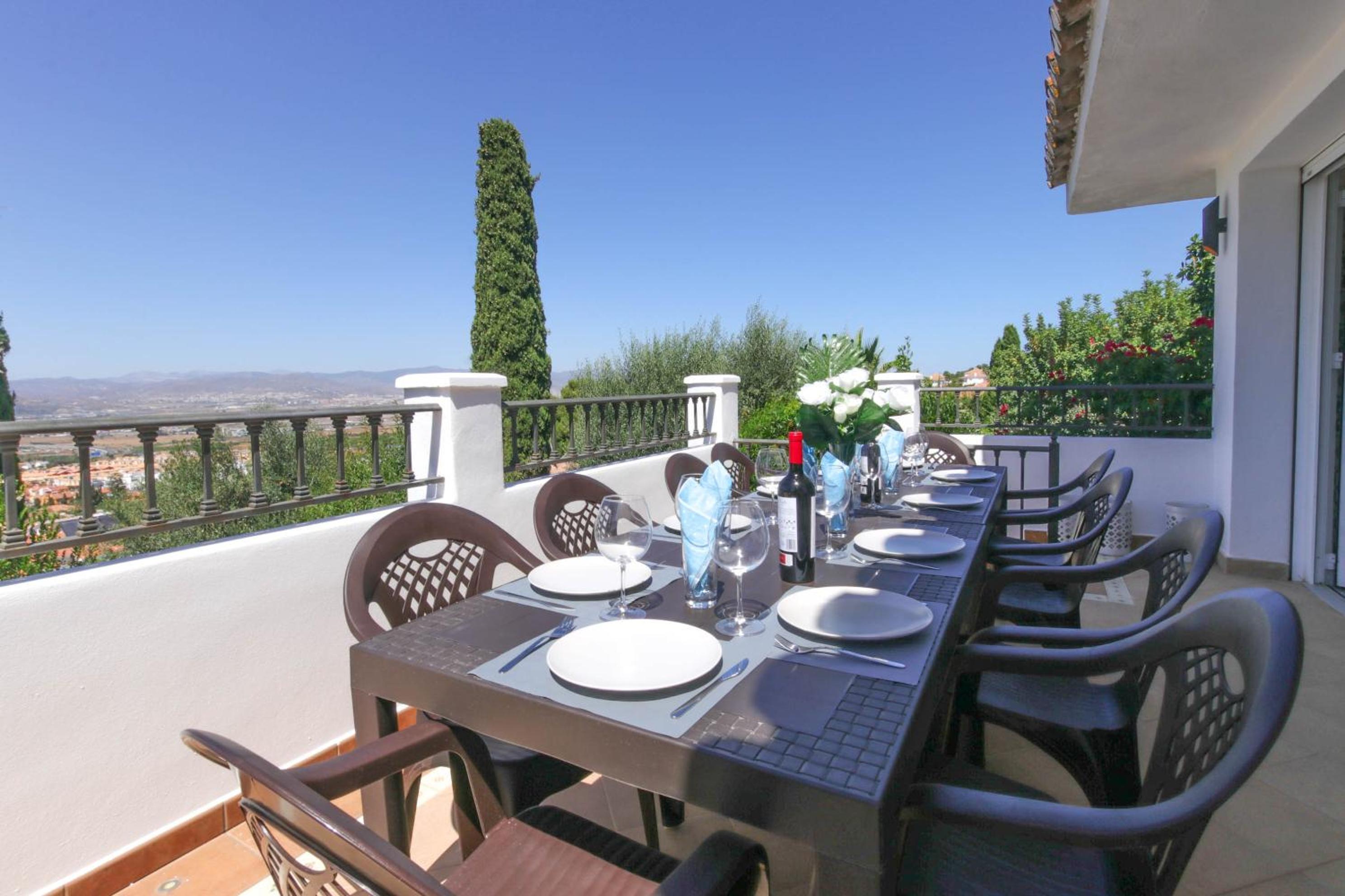 Ayma Villa Moscatel