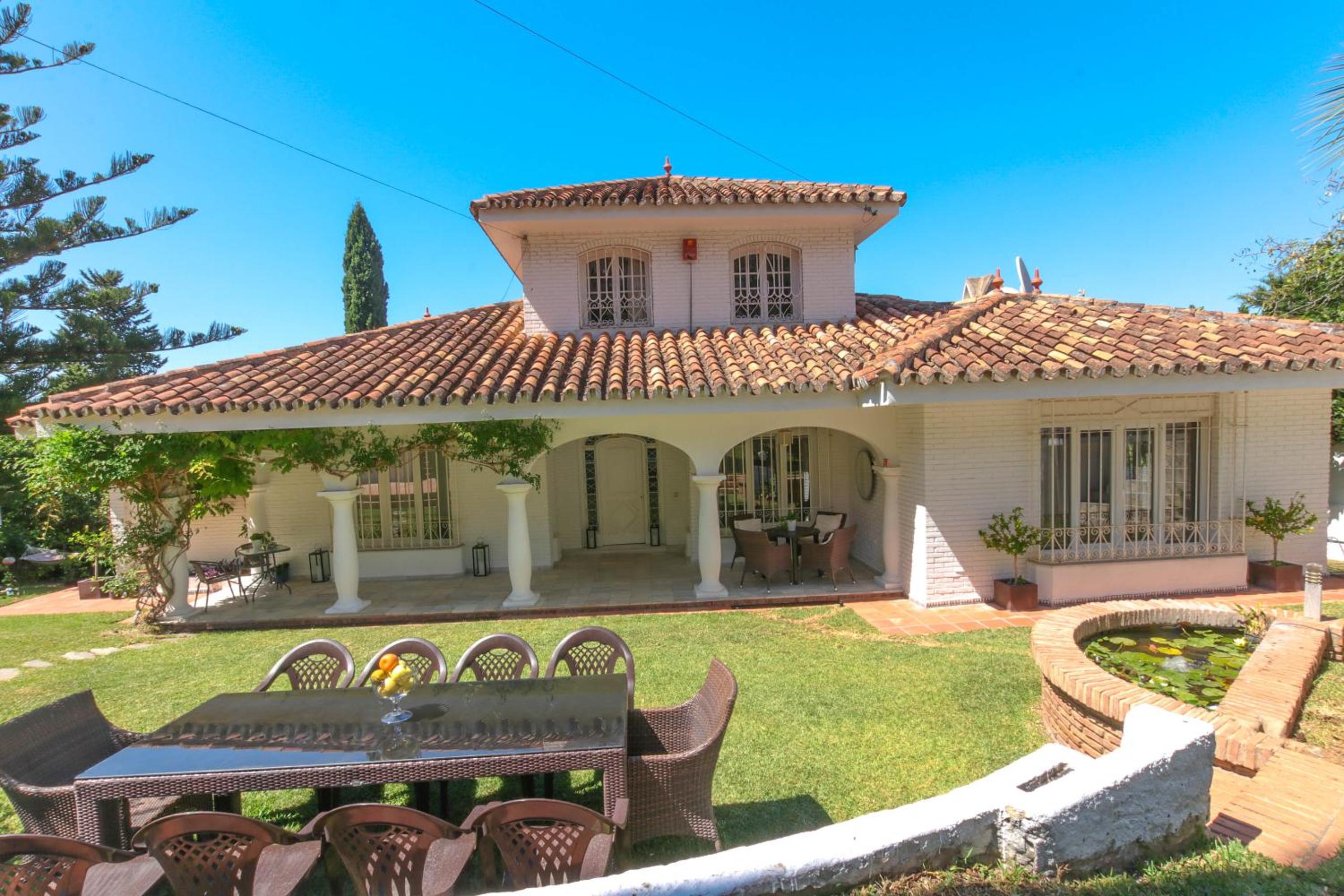 Ayma Villa Moscatel
