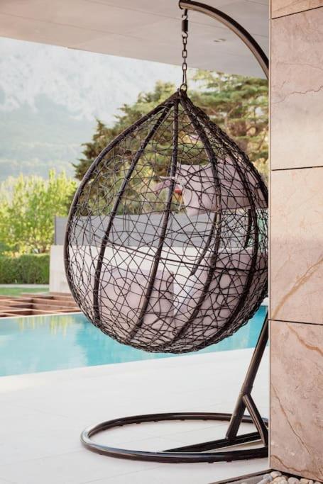 Villa Besca with heated infinity pool view 4