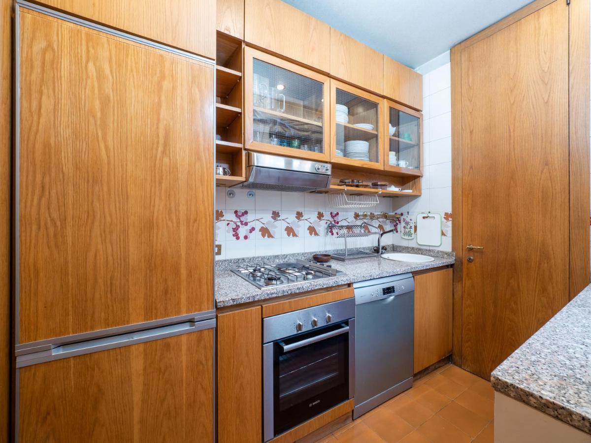Elegant Flat in Milan's Heart