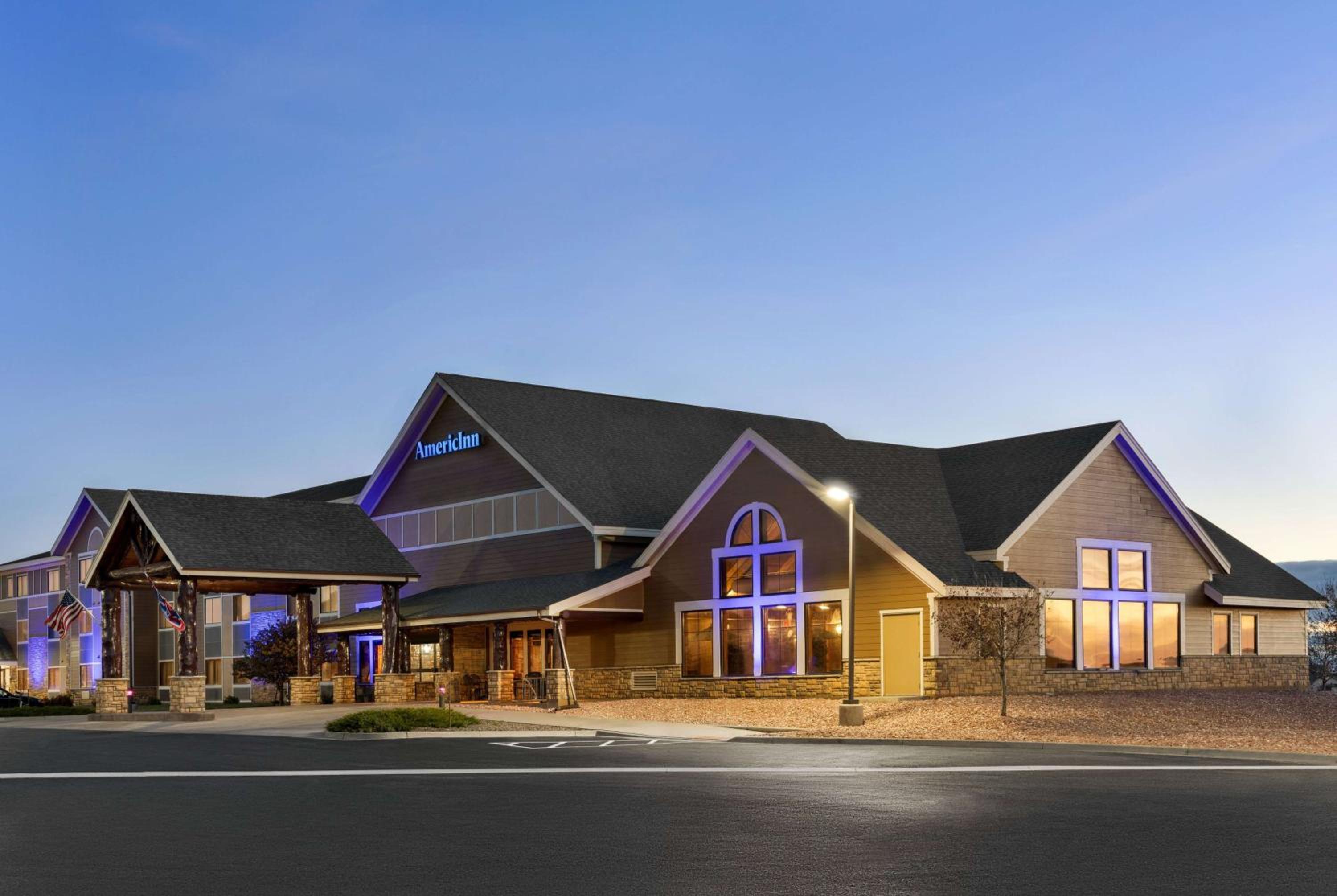 Laramie Vacations - AmericInn by Wyndham Laramie Near University of Wyoming - Property Image 3