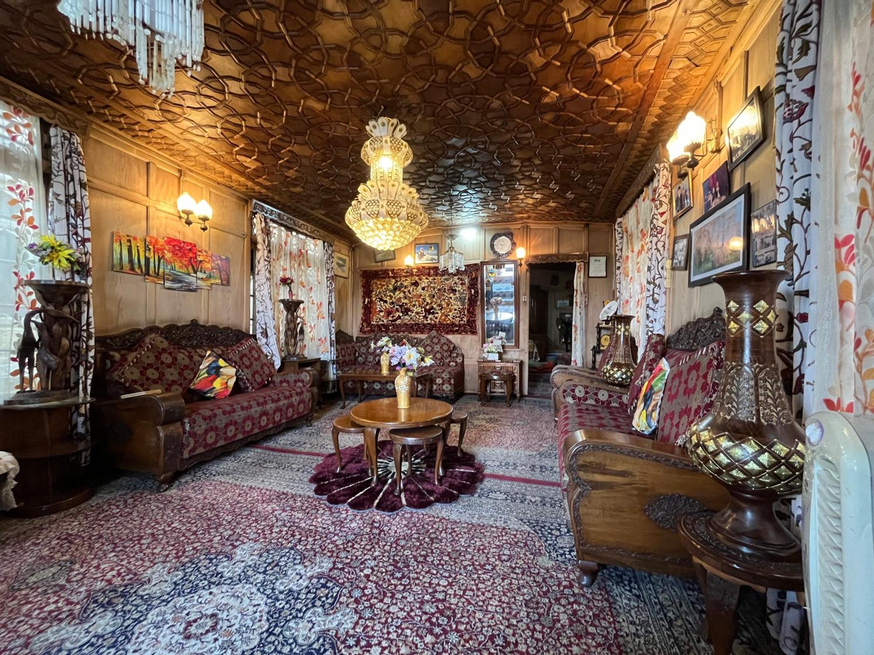 lounge
