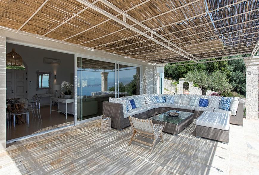Villa Thea Lofou view 4